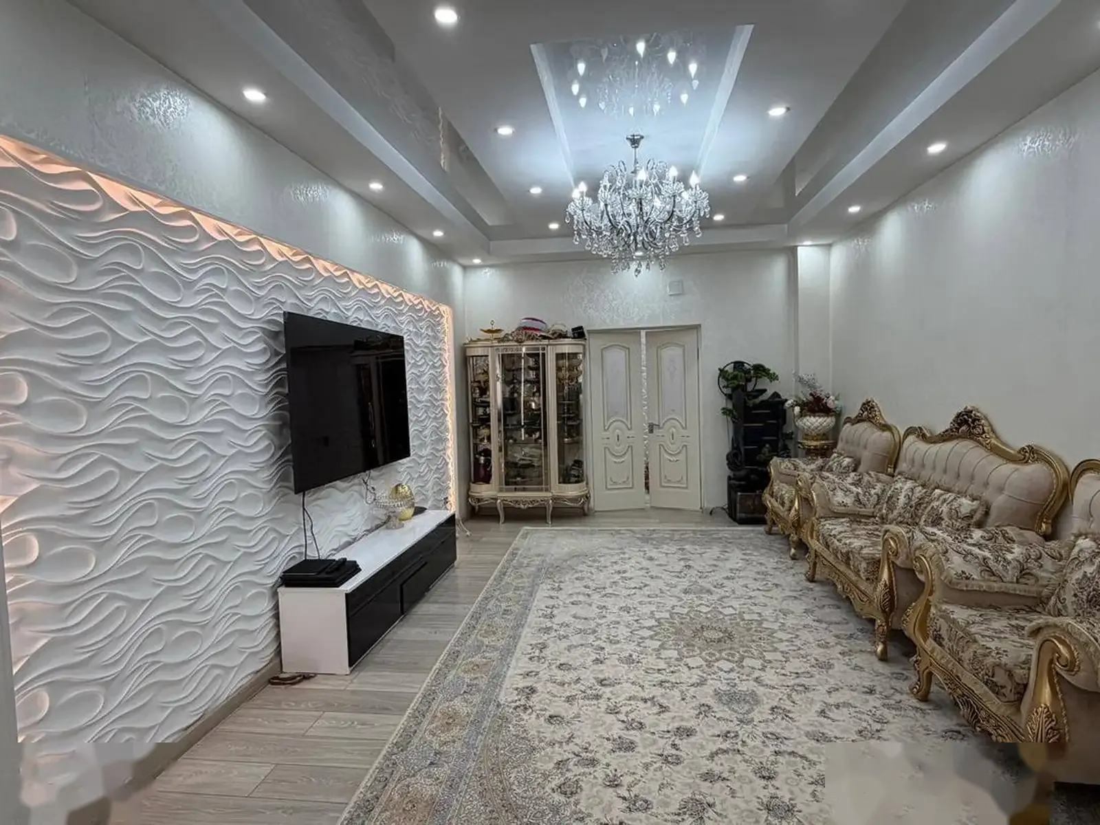 3-комн. квартира, 6 этаж, 100 м², Сино