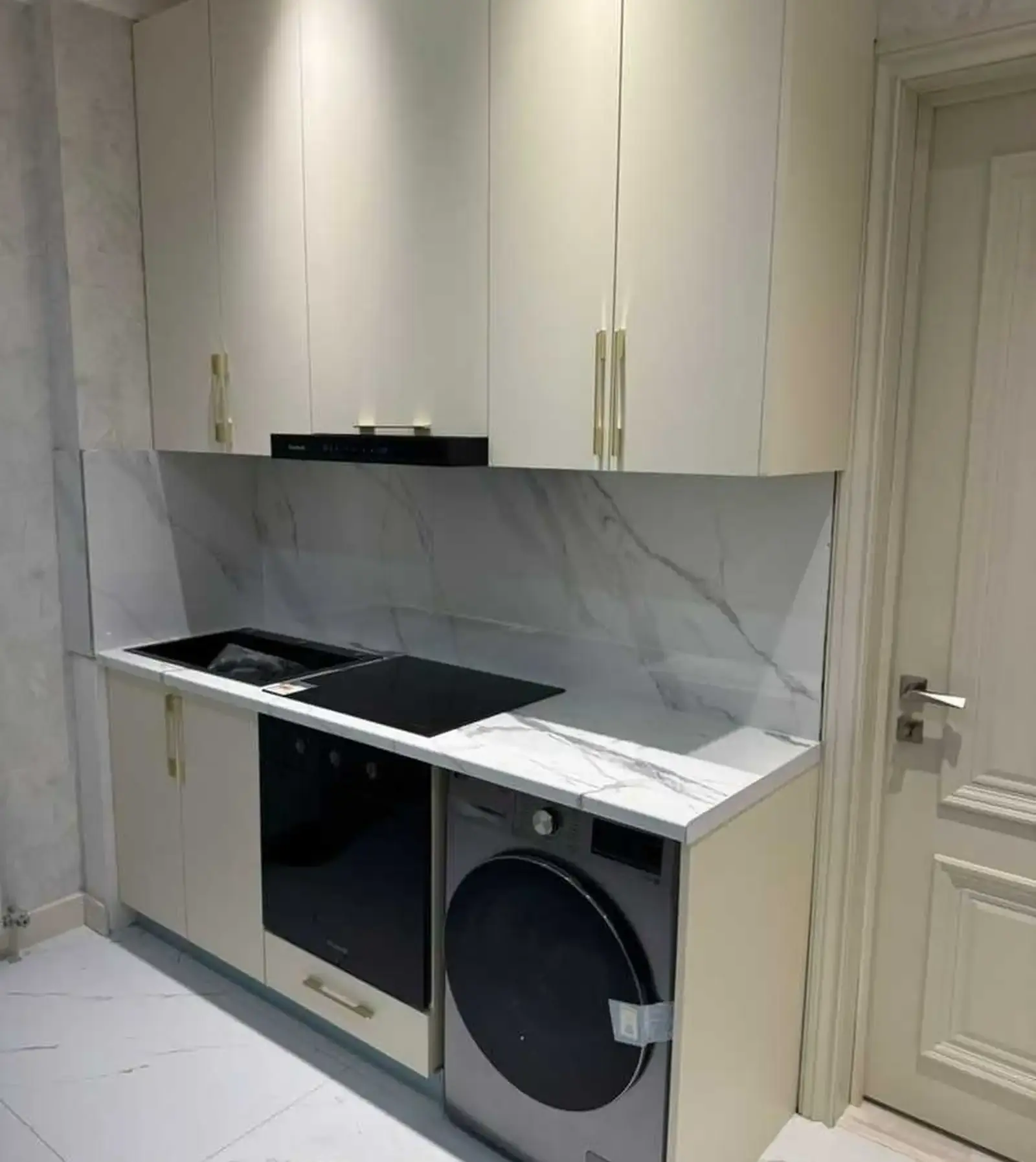 2-комн. квартира, 6 этаж, 65м², Сино