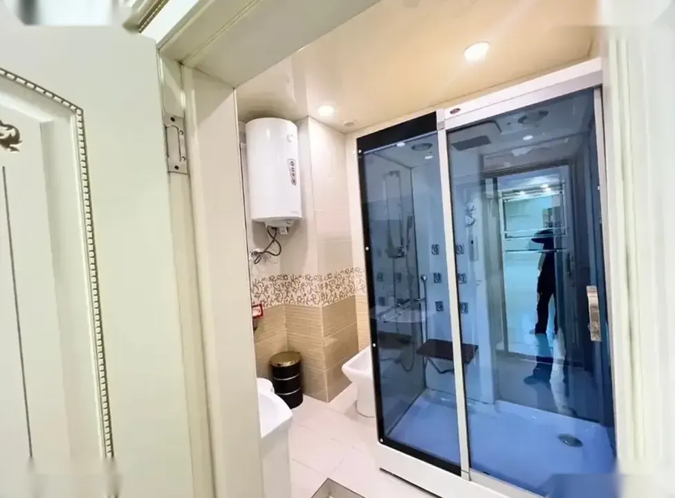 3-комн. квартира, 10 этаж, 160м², Сино