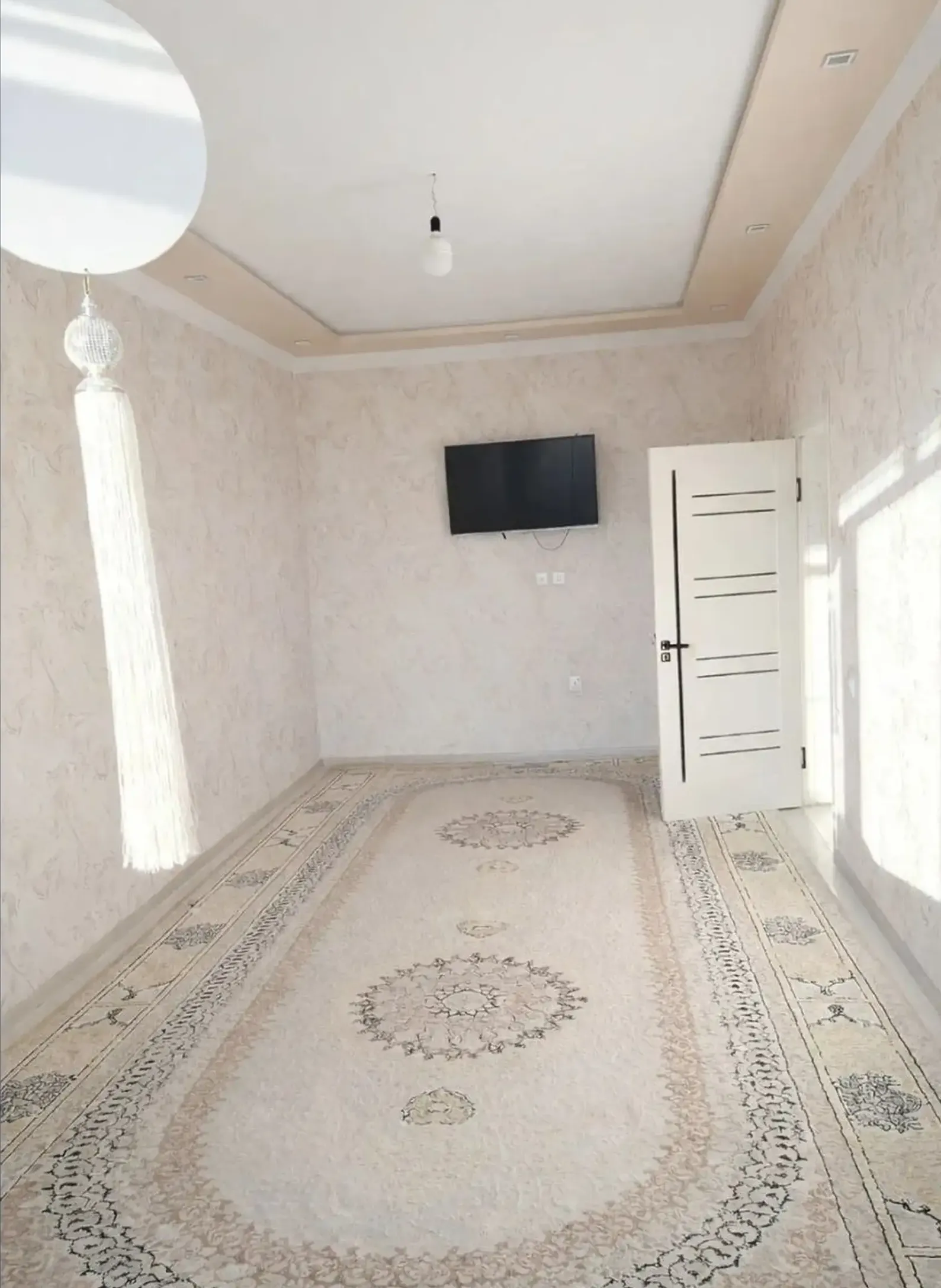2-комн. квартира, 4 этаж, 70 м², Сино