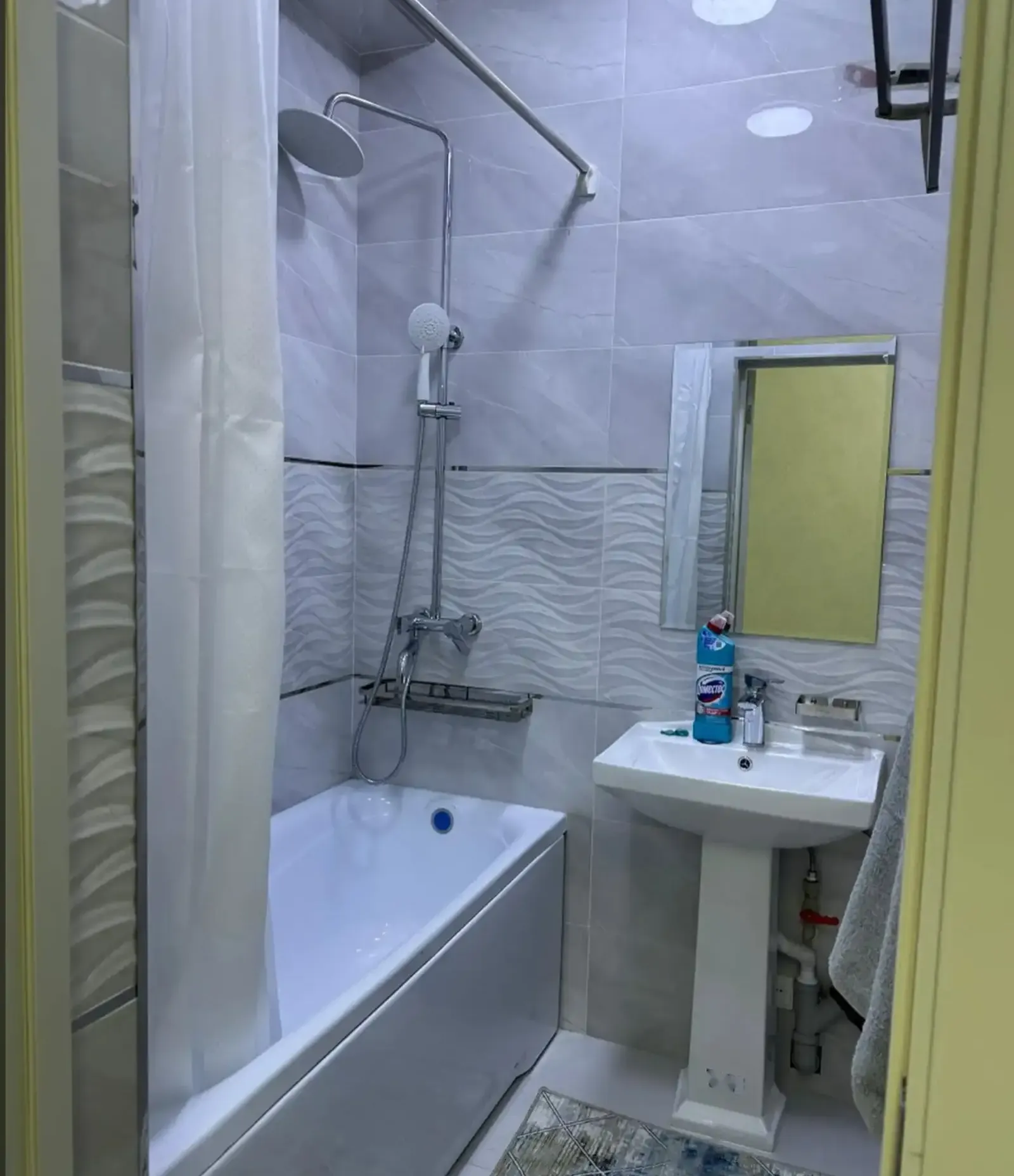 2-комн. квартира, 3 этаж, 65м², фирдавси