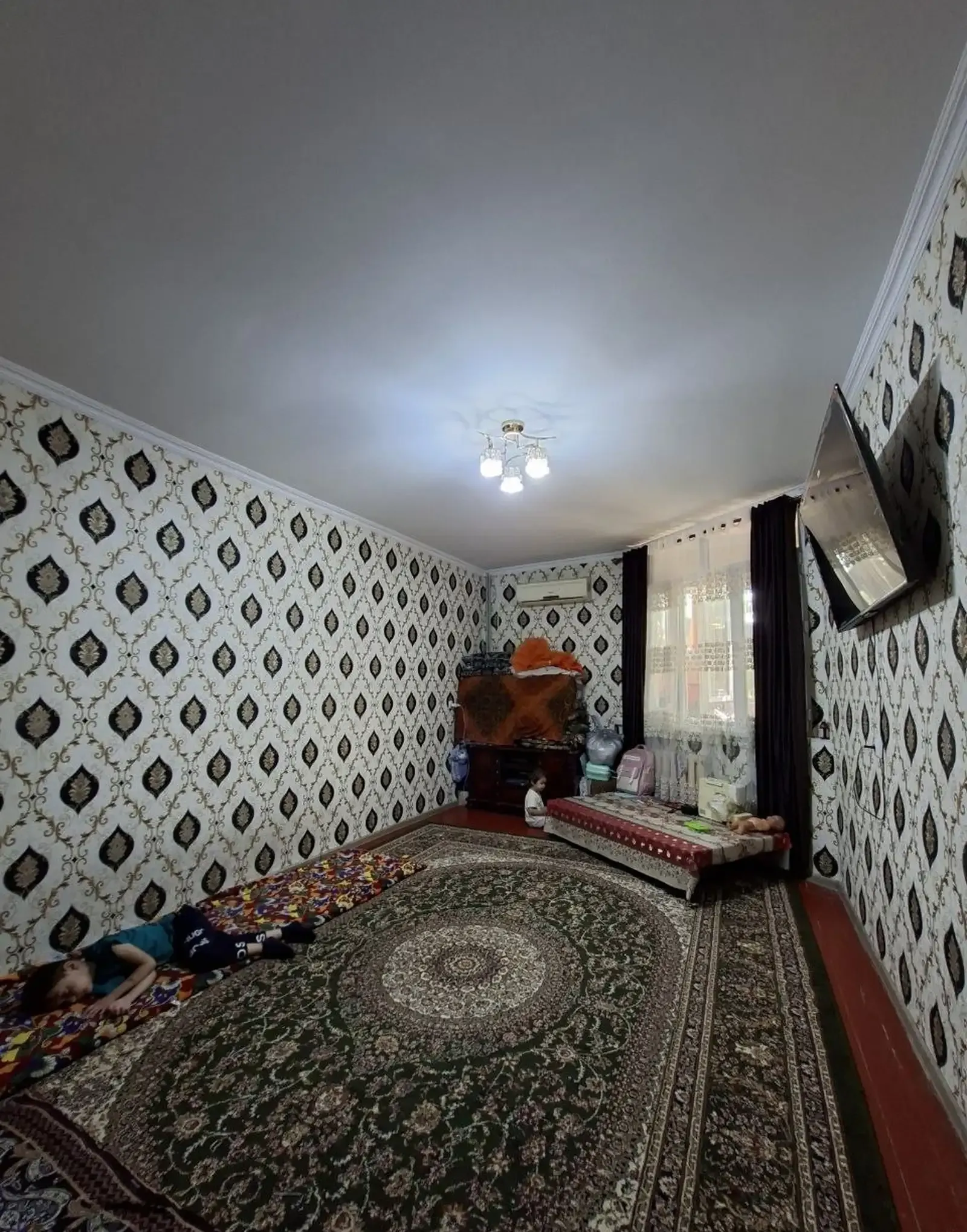 3-комн. квартира, 3 этаж, 64 м², Фирдавси кфс Мардон
