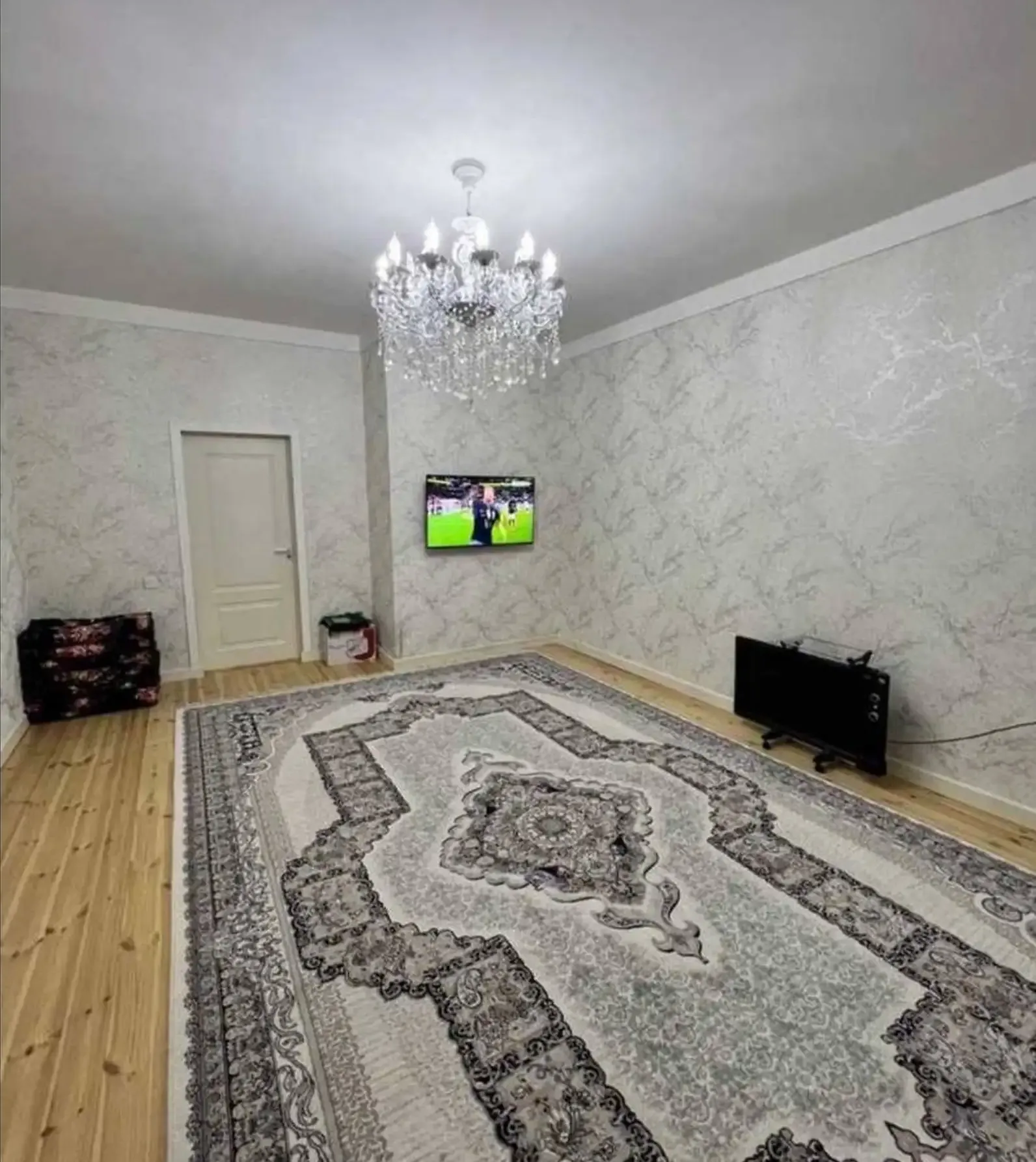 3-комн. квартира, 5 этаж, 107 м², Шохмансур