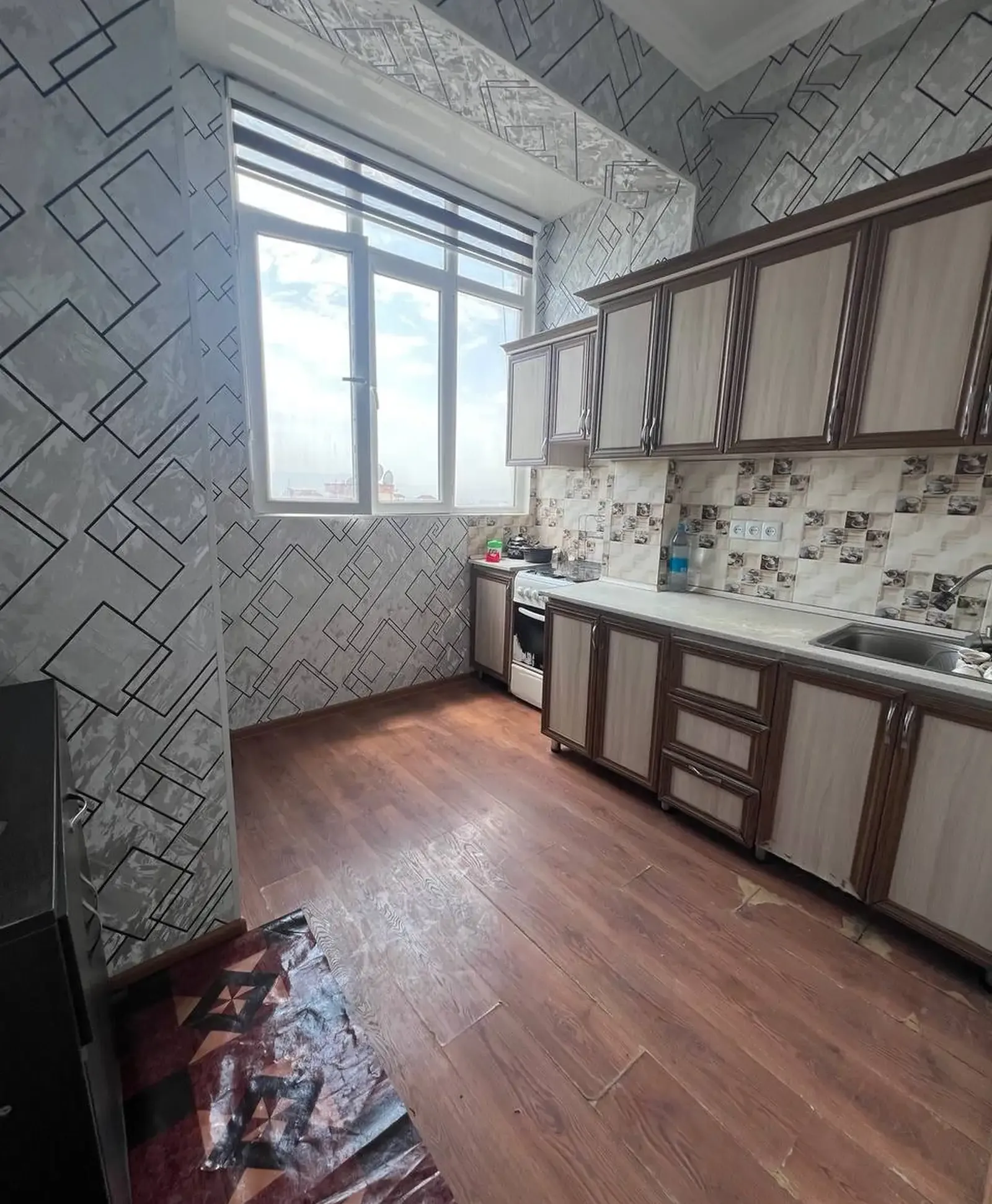 2-комн. квартира, 11 этаж, 56 м², И Сомони