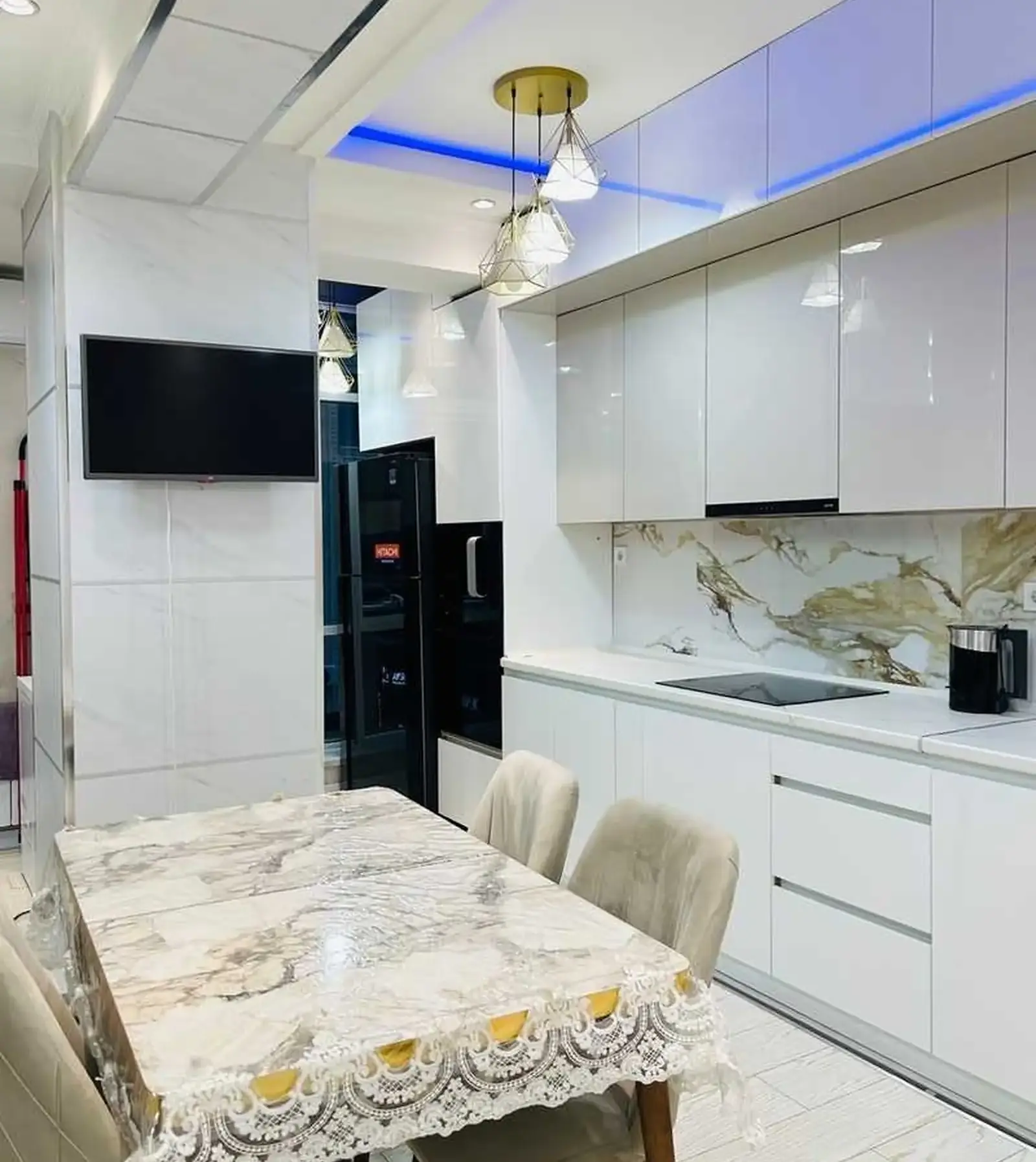 2-комн. квартира, 5 этаж, 90м², шохмансур