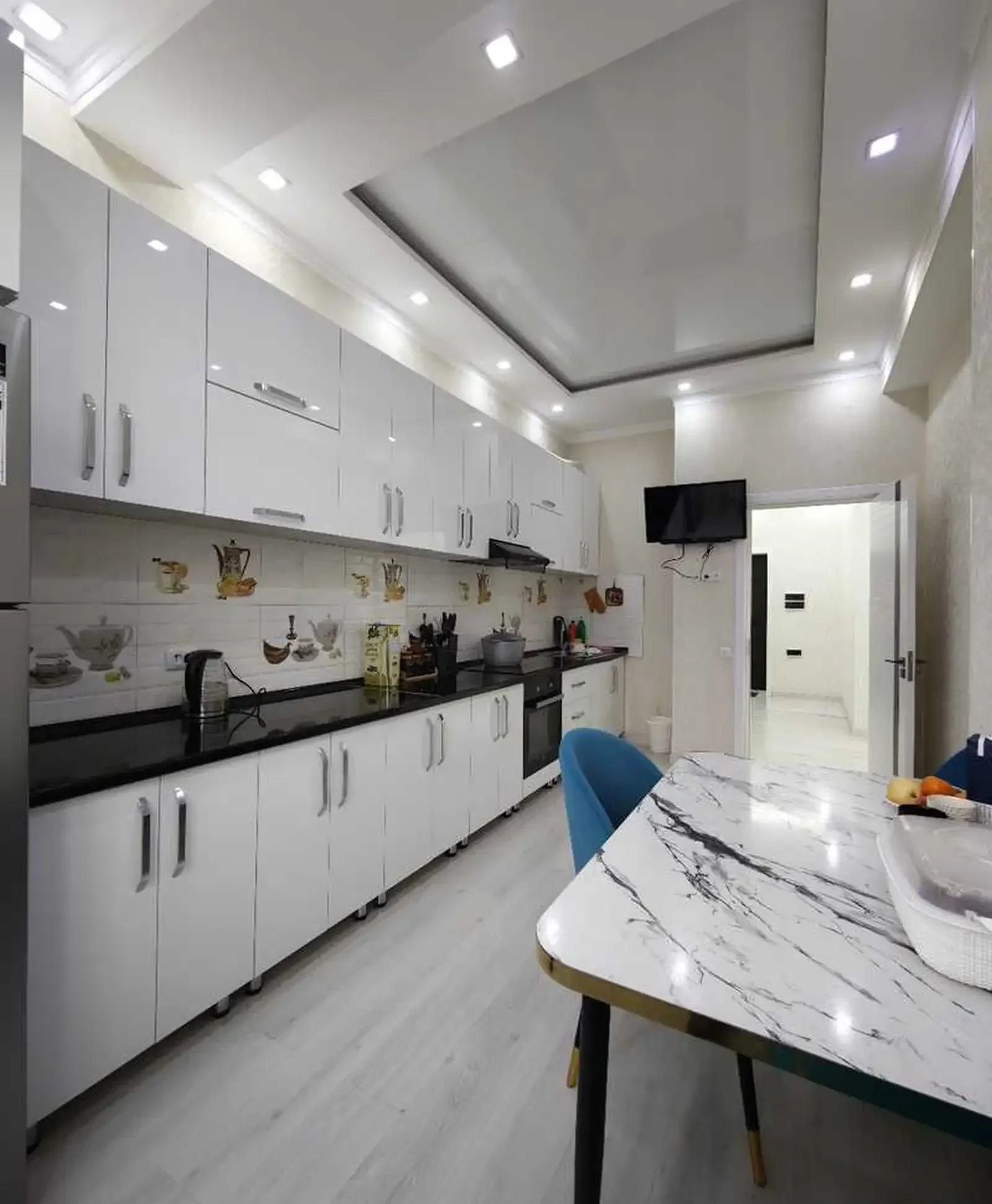 3-комн. квартира, 12 этаж, 110м², Сино, 82 мкр, Лесная сказка