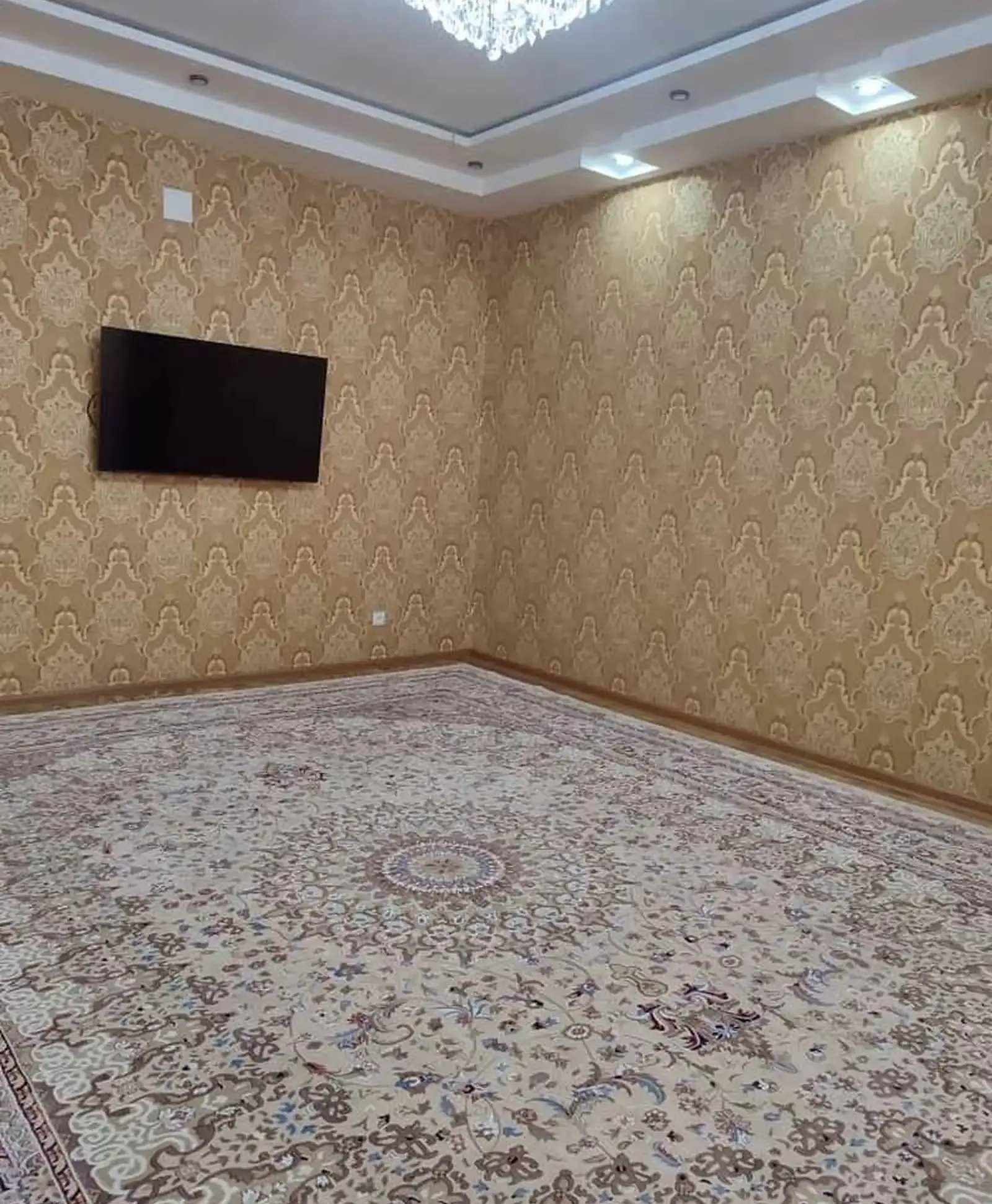 3-комн. квартира, 10 этаж, 120м², сомони