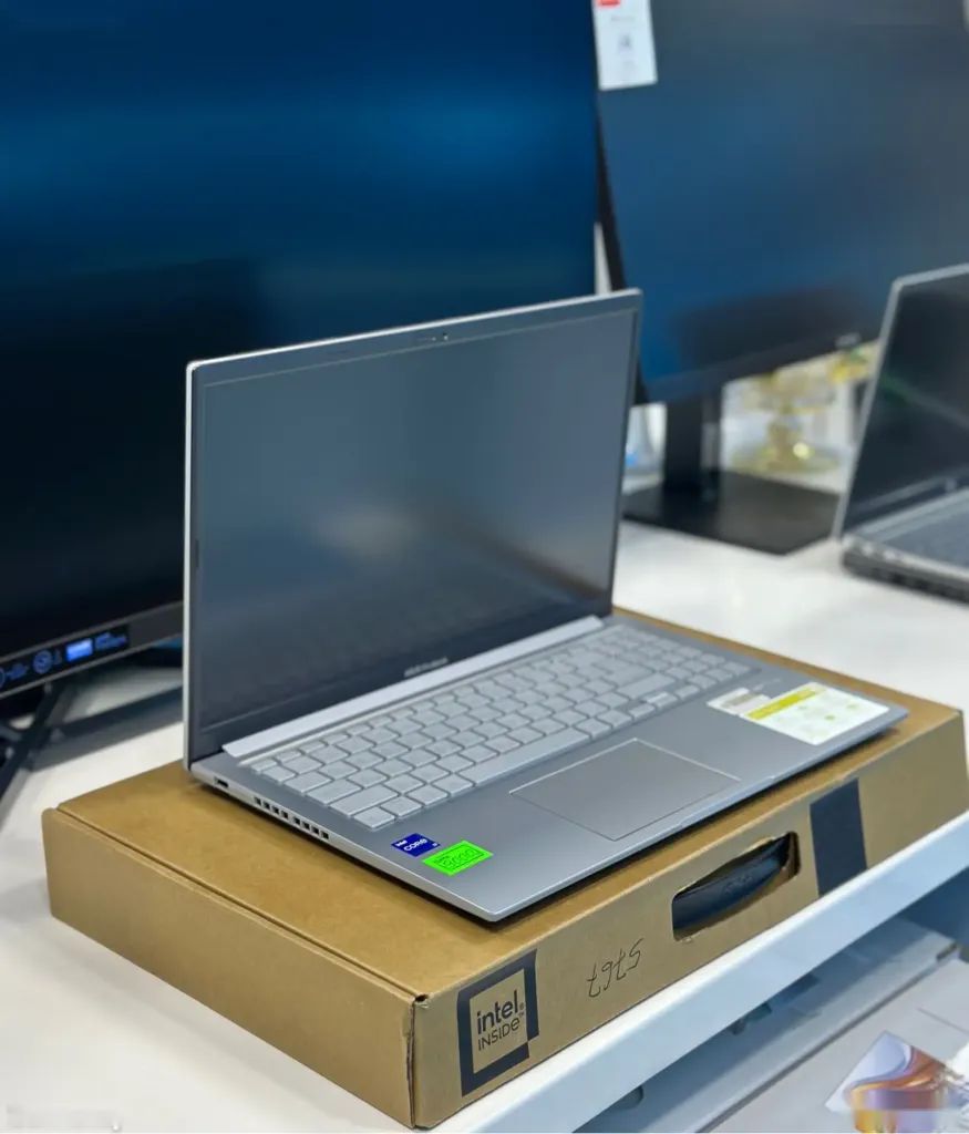 Ноутбук Asus vivo I 7 16/512