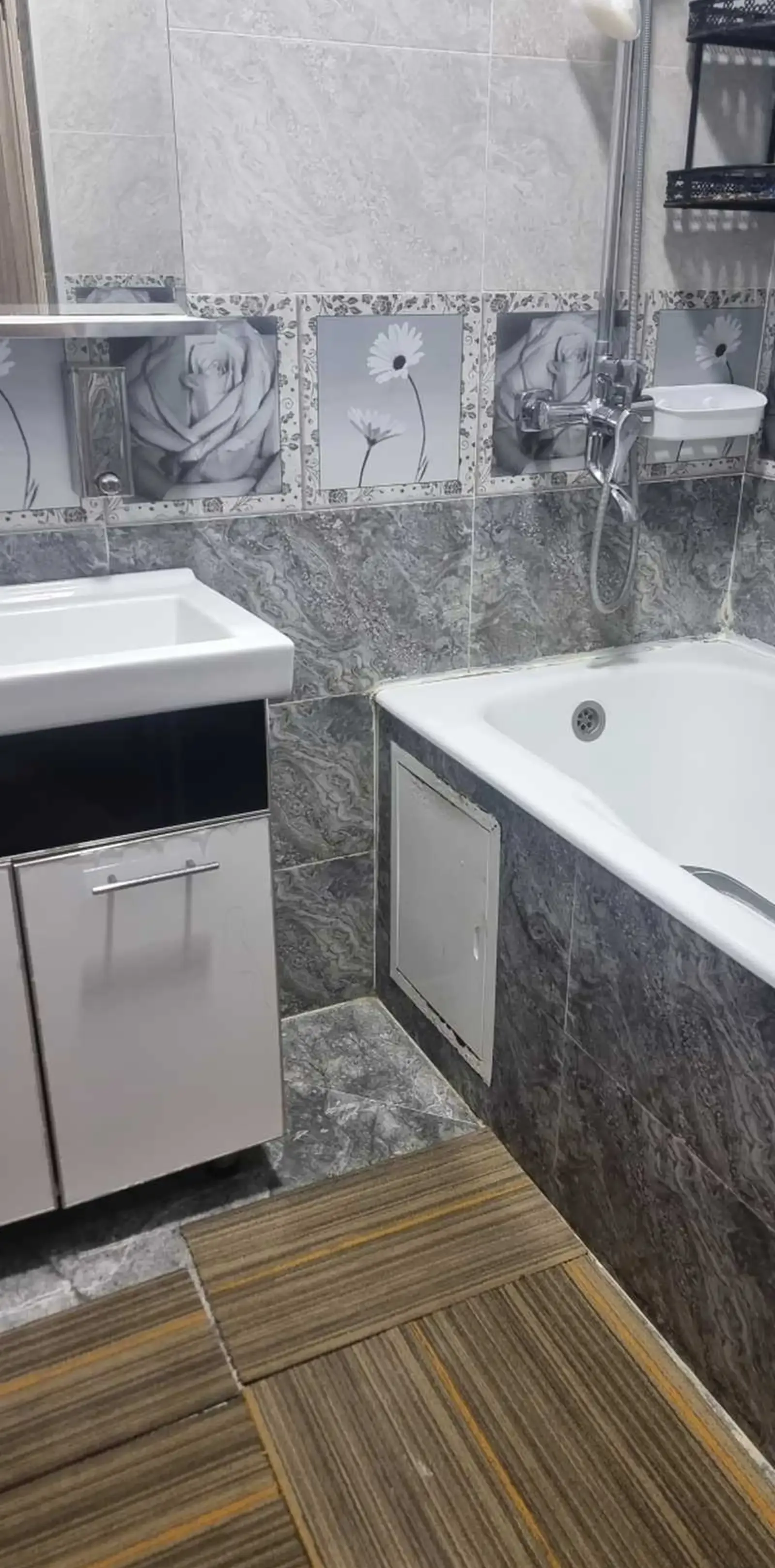 2-комн. квартира, 8 этаж, 75м², 91 Мкр