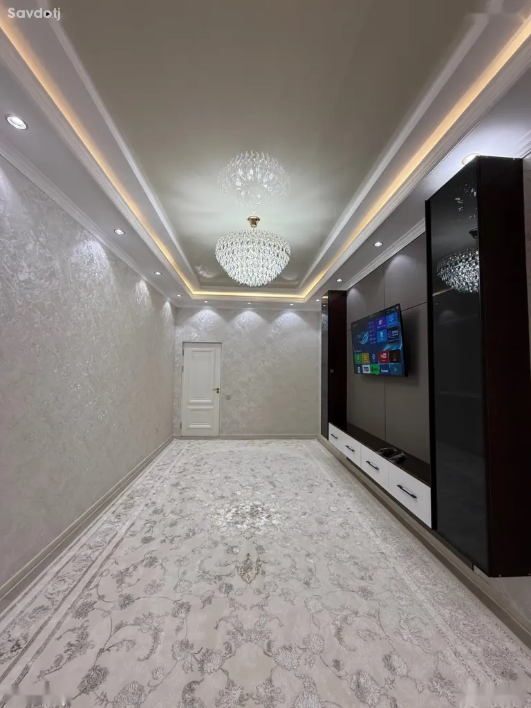 2-комн. квартира, 12 этаж, 70 м², сино