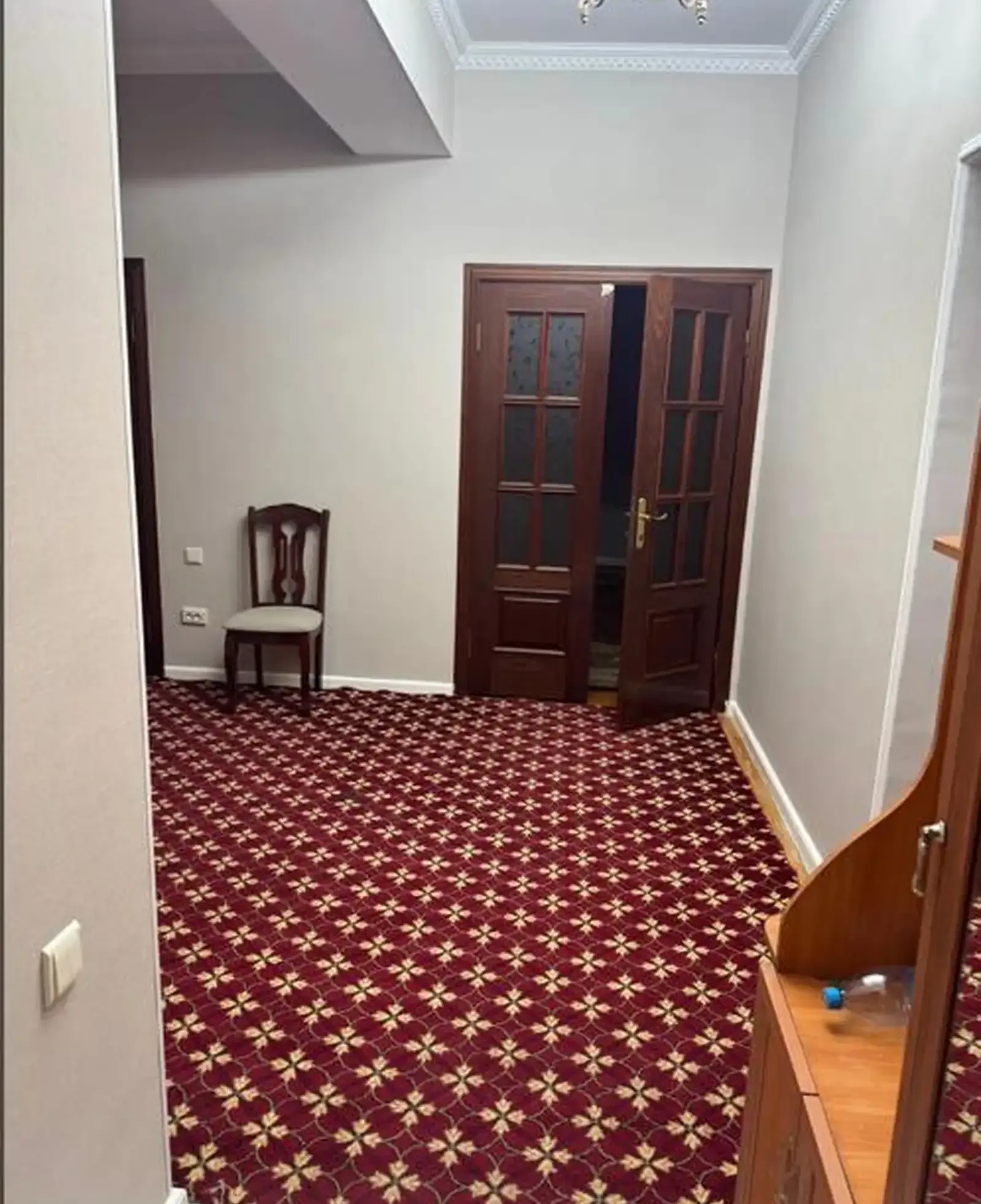 3-комн. квартира, Цокольный этаж, 110м², Шохмансур