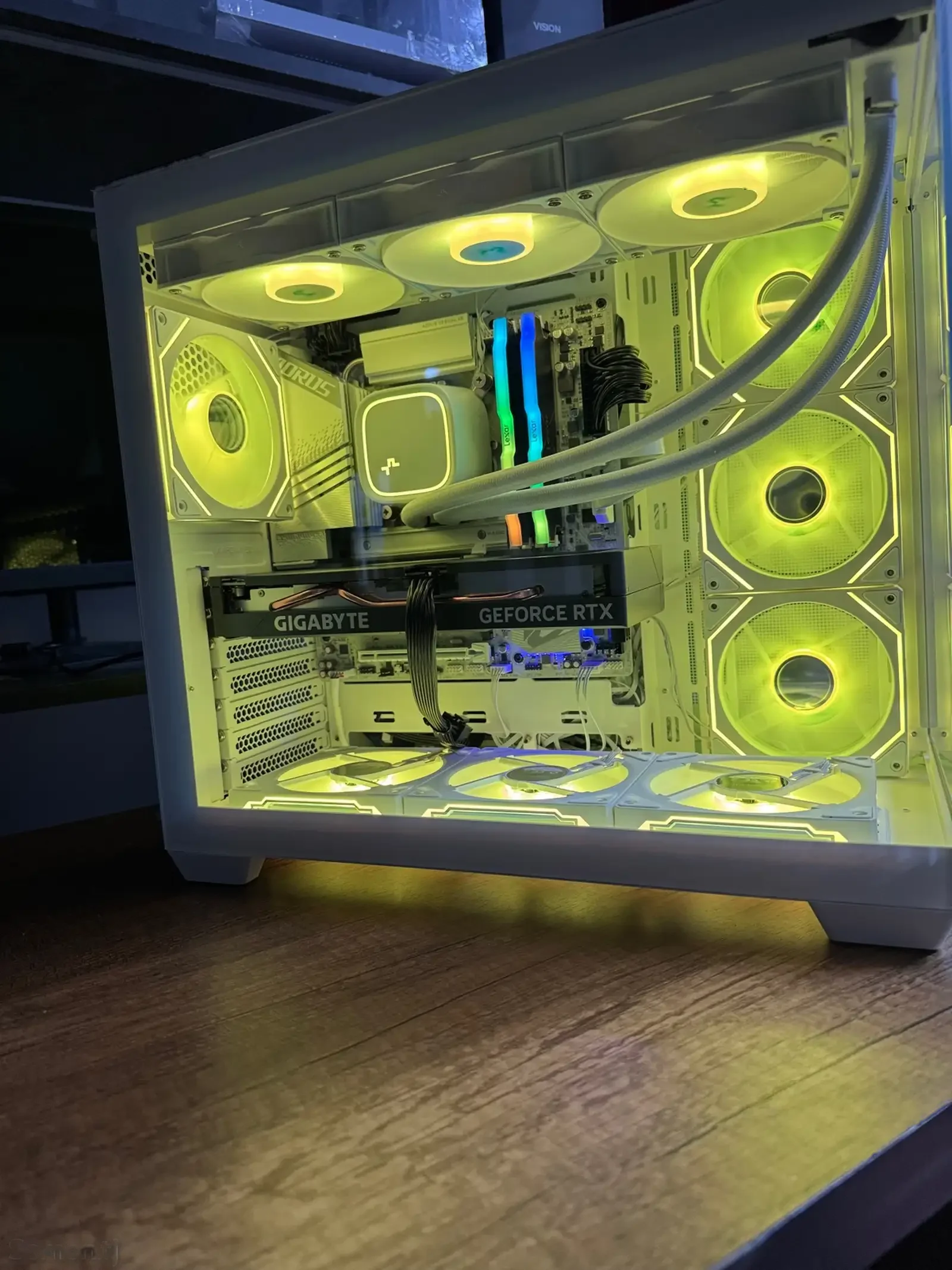 Системный блок core i7 14700KF/RAM 32GB DDR 5/RTX 5070/NVME M2 1TB