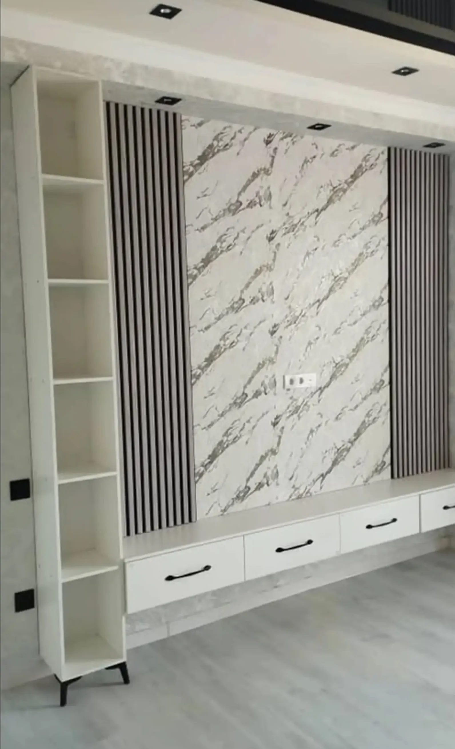 2-комн. квартира, 14 этаж, 67м², Фирдавси