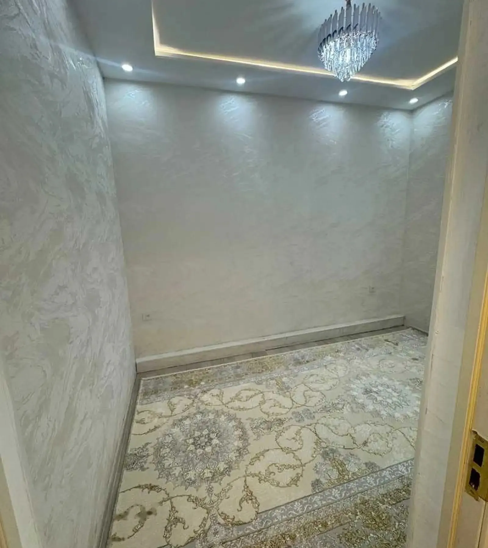3-комн. квартира, 9 этаж, 70м², Сино