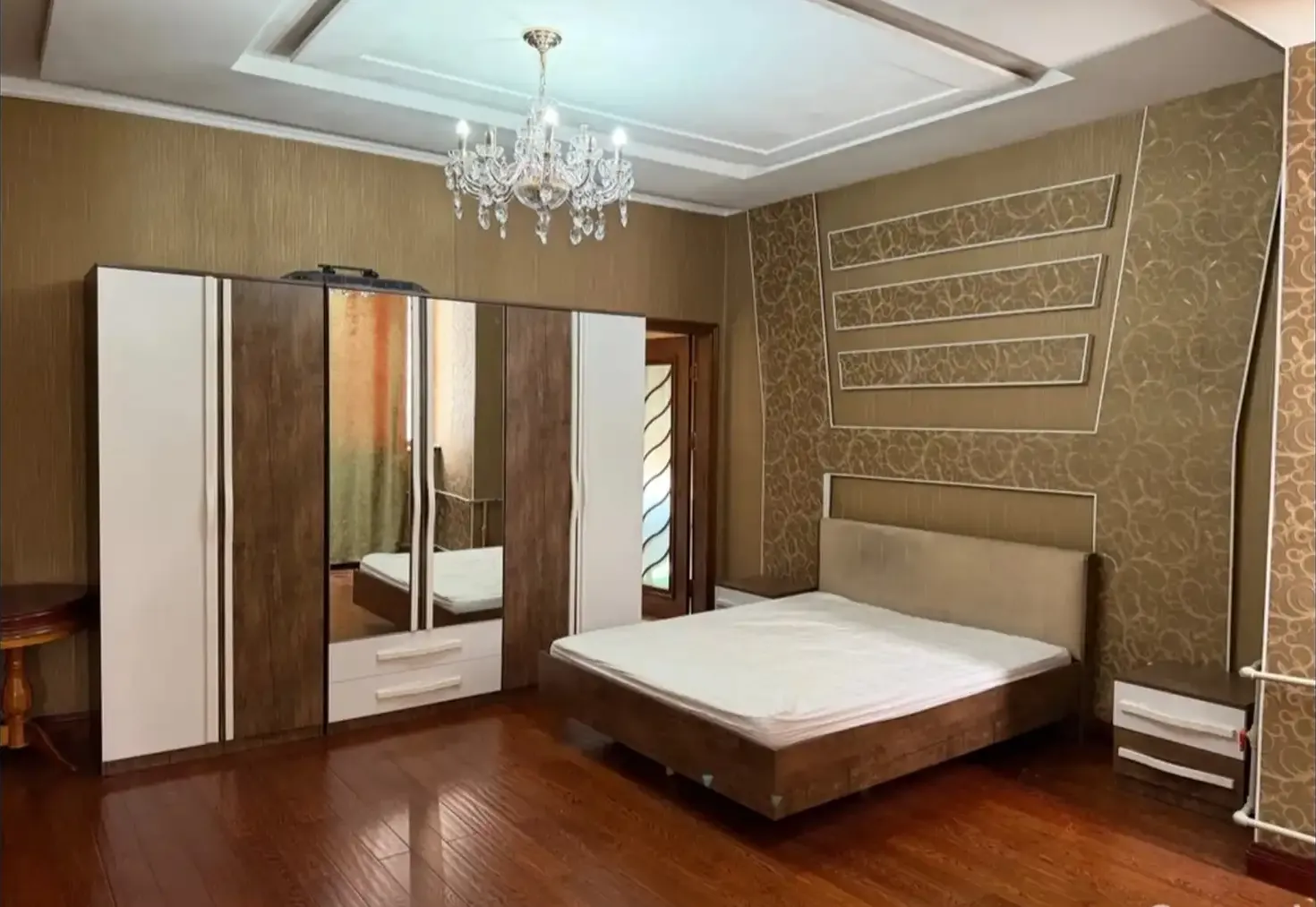 4-комн. квартира, 5 этаж, 120м², Сомони