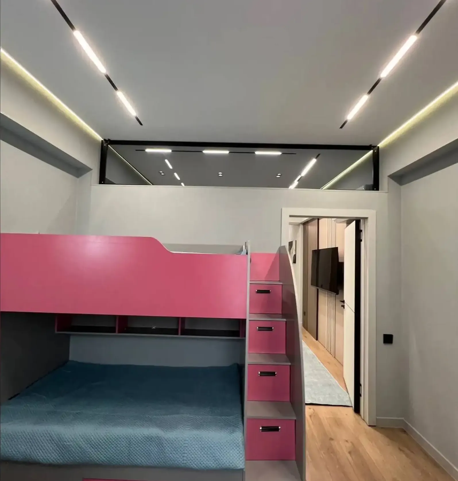 3-комн. квартира, 14 этаж, 84 м², Фирдавси