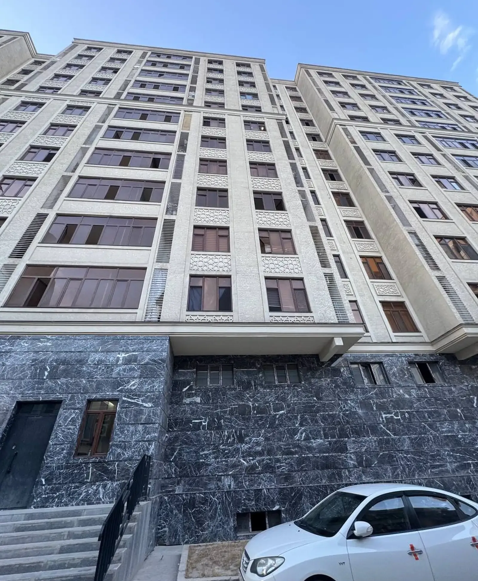 2-комн. квартира, 7 этаж, 58 м², Шохмансур, Зеленый