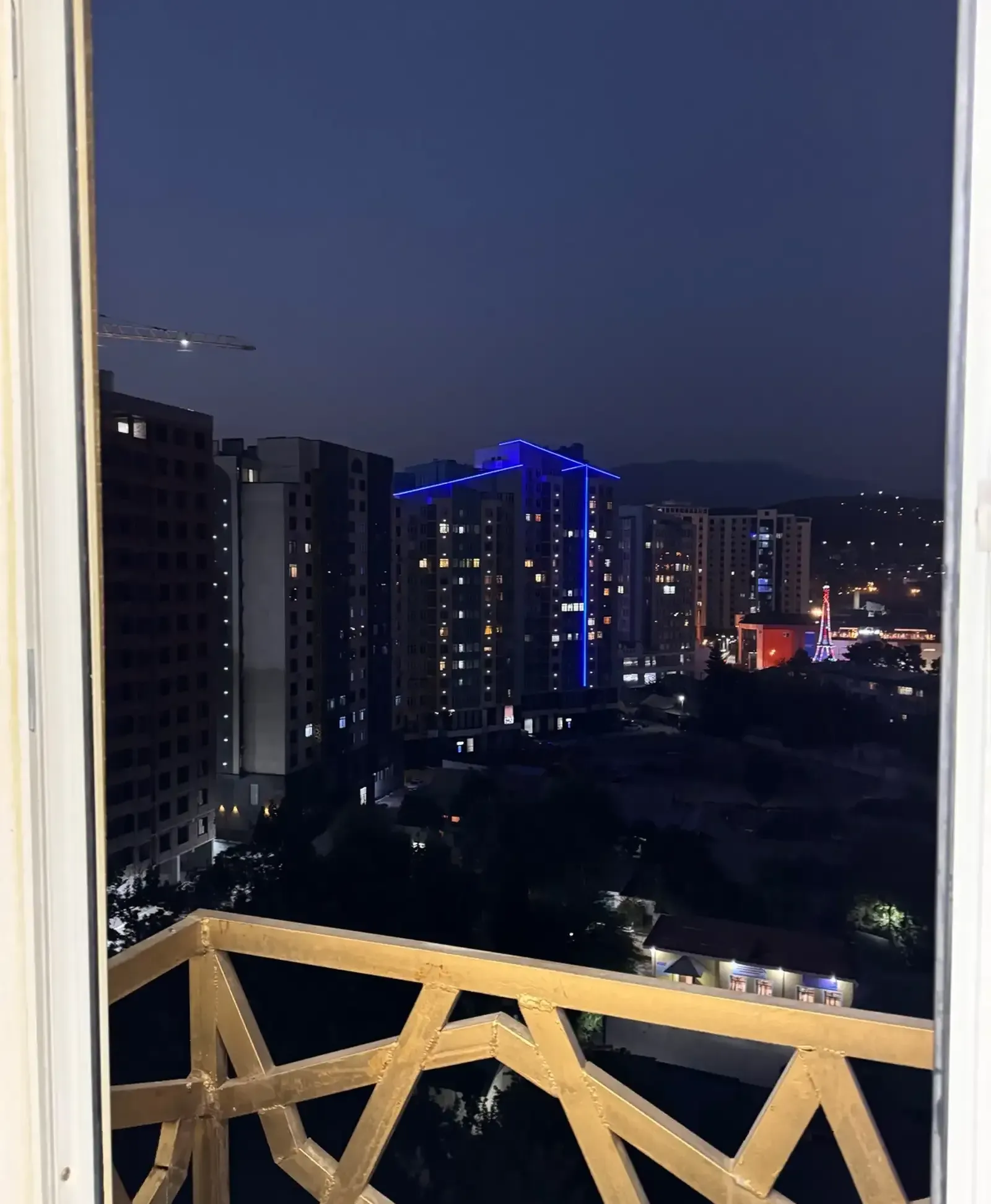 2-комн. квартира, 13 этаж, 70м², Овир/Sultanbey