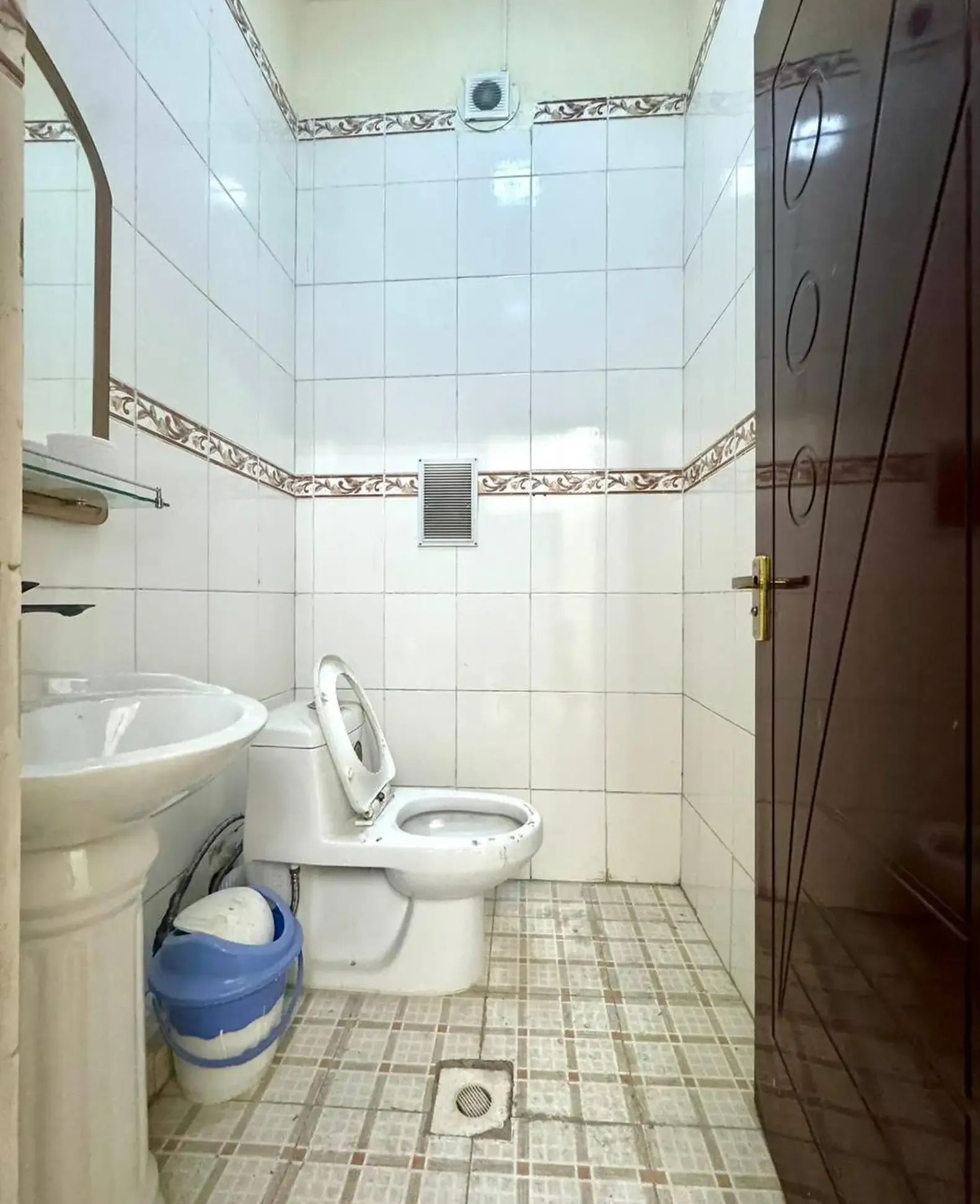 2-комн. квартира, 6 этаж, 75 м², Фирдавси