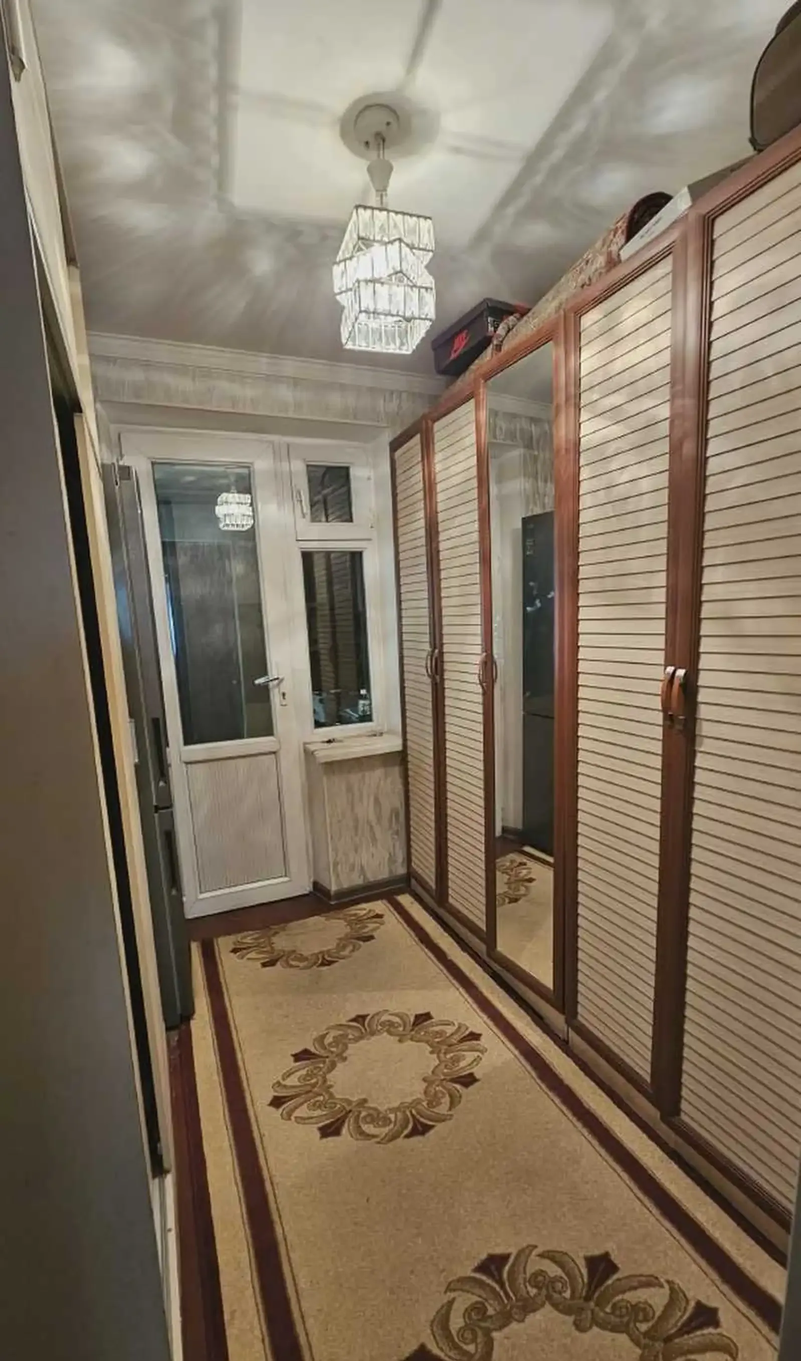 3-комн. квартира, 1 этаж, 60м², фирдавси