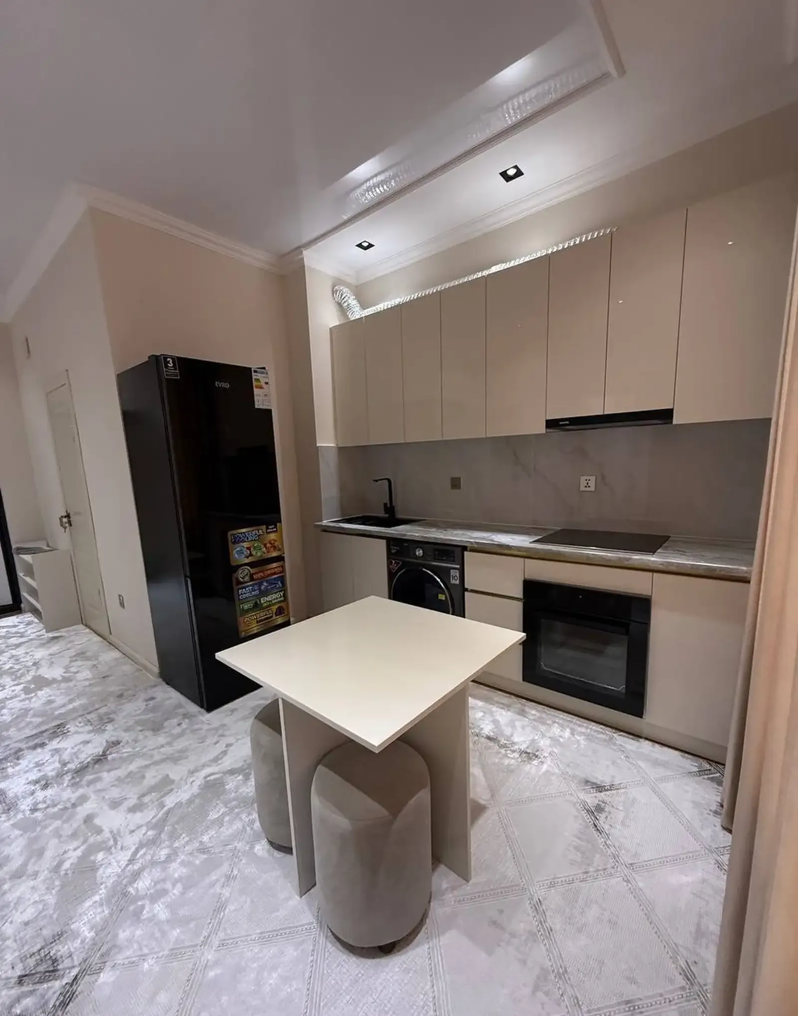 2-комн. квартира, 19 этаж, 50 м², Исмоили сомони