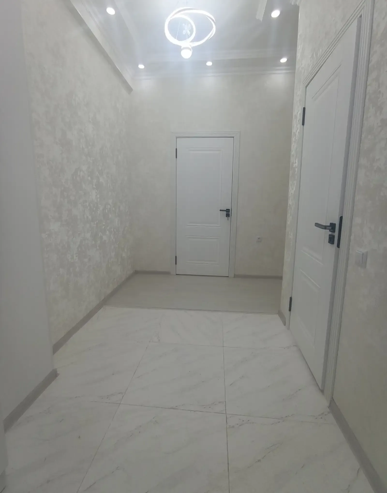 2-к квартира, 8 этаж, 68 м², Сино