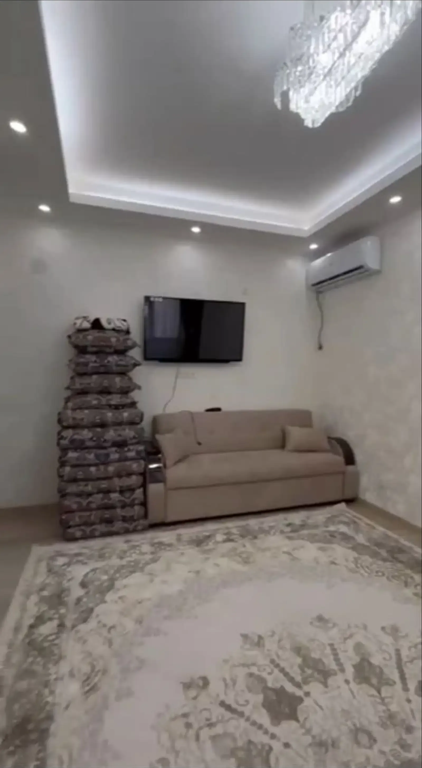 2-комн. квартира, 5 этаж, 63 м², И. Сомони