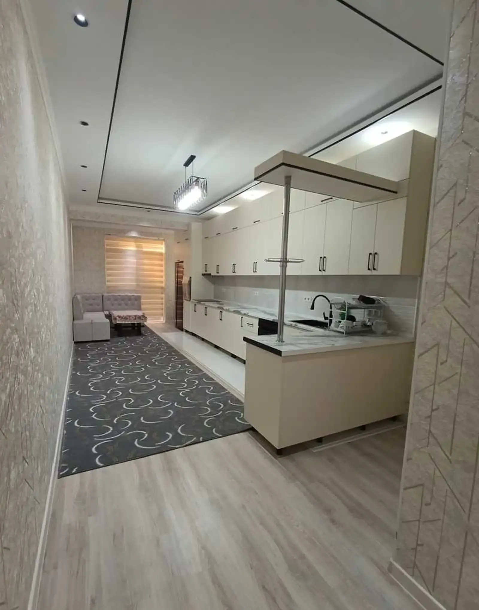 3-комн. квартира, 4 этаж, 135м², Пайкар