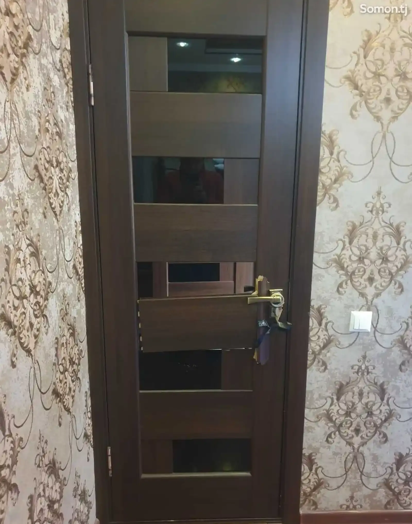 Дверь