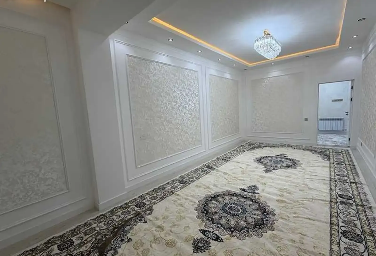 2-комн. квартира, 3 этаж, 74м², Фирдавси