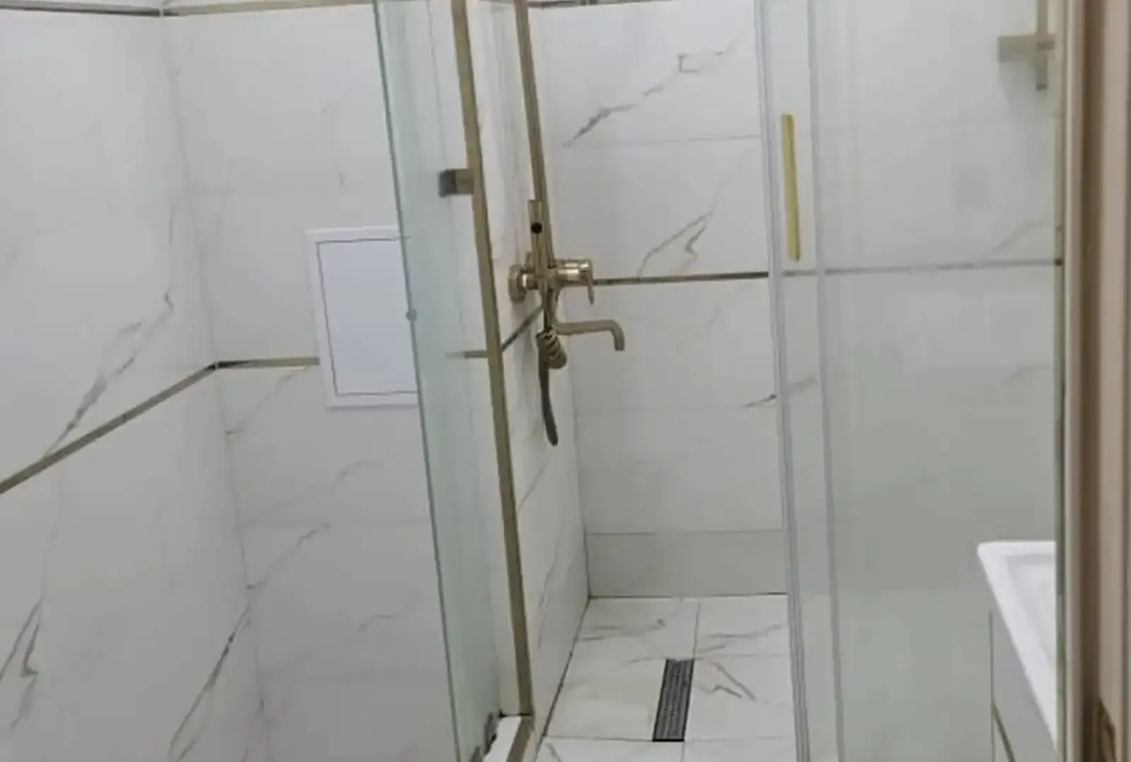 2-комн. квартира, 7 этаж, 60м², 103 мкр, Сияриен