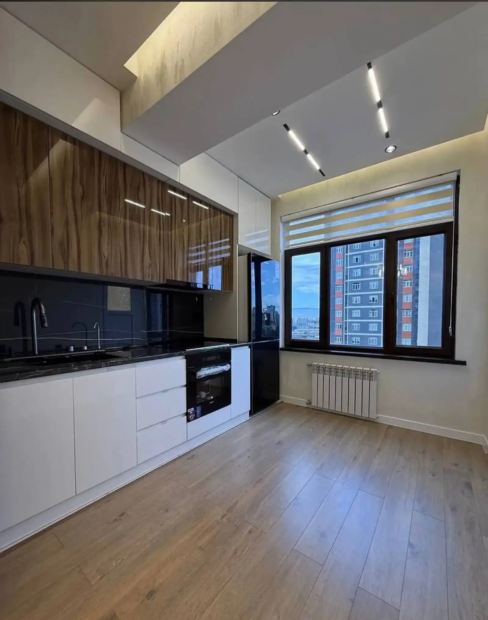 2-комн. квартира, 8 этаж, 60 м², Сомони, Спартак