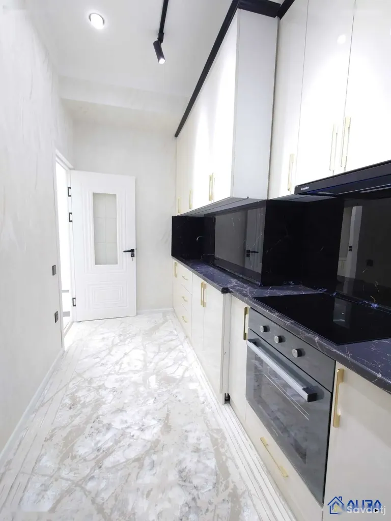 3-комн. квартира, 5 этаж, 68 м², сино