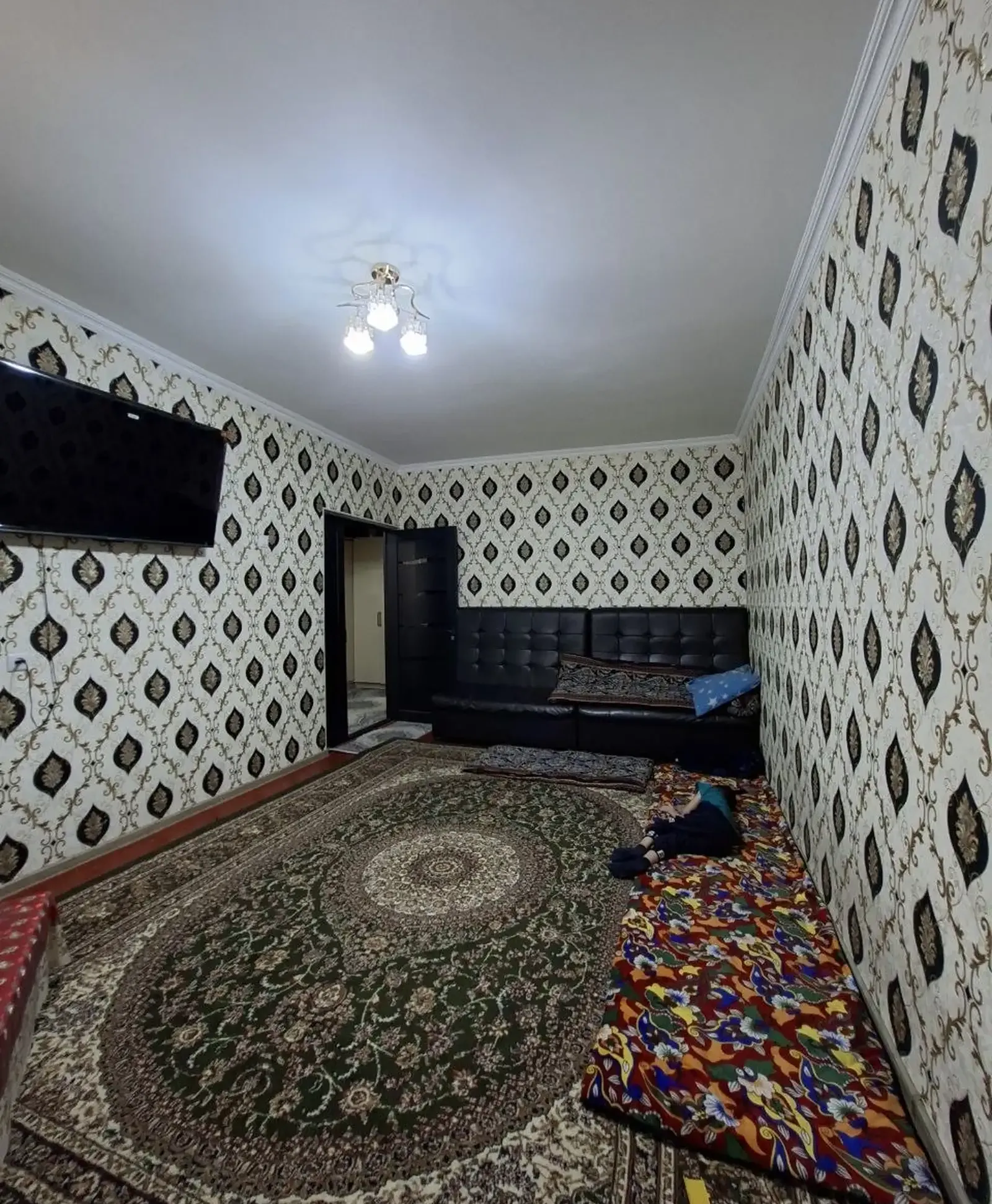 3-комн. квартира, 3 этаж, 64 м², Фирдавси кфс Мардон
