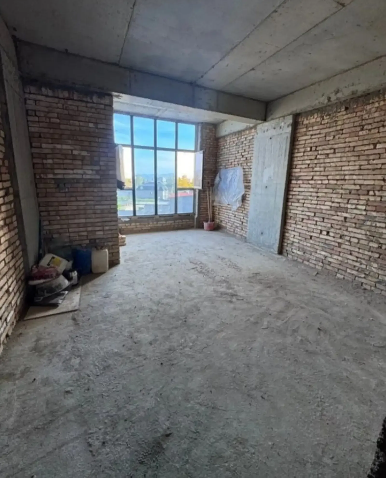 3-к квартира, 4 этаж, 77 м², 33 мкр