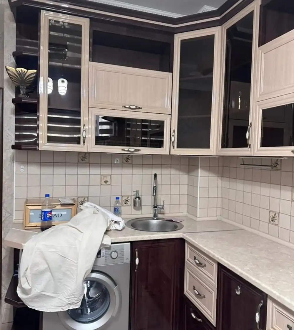 3-комн. квартира, 5 этаж, 95м², Сомони ру баруи Пединститут назди боги Истиклол