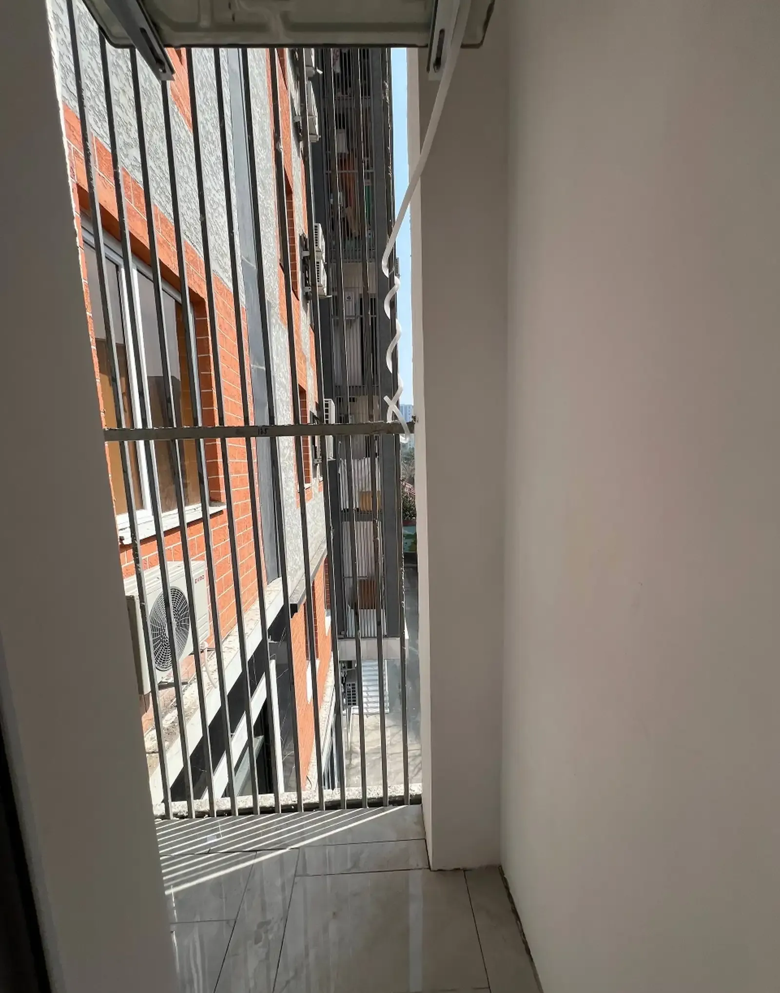 2-комн. квартира, 3 этаж, 70 м², Исмоили Сомони Славянский