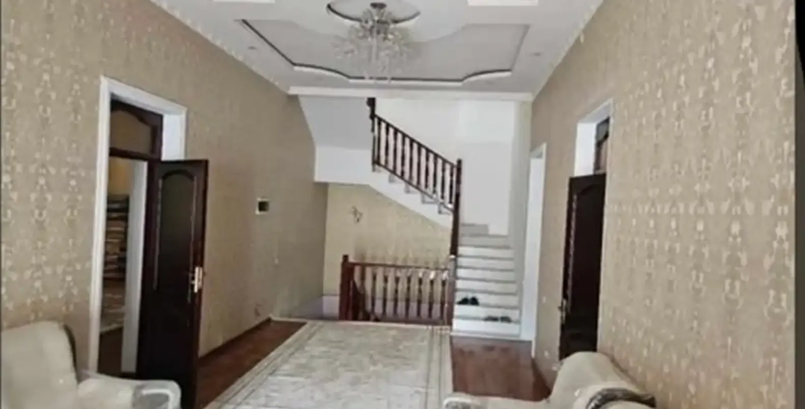 3-этажный, 12 комнатный дом, 480 м², Сомони