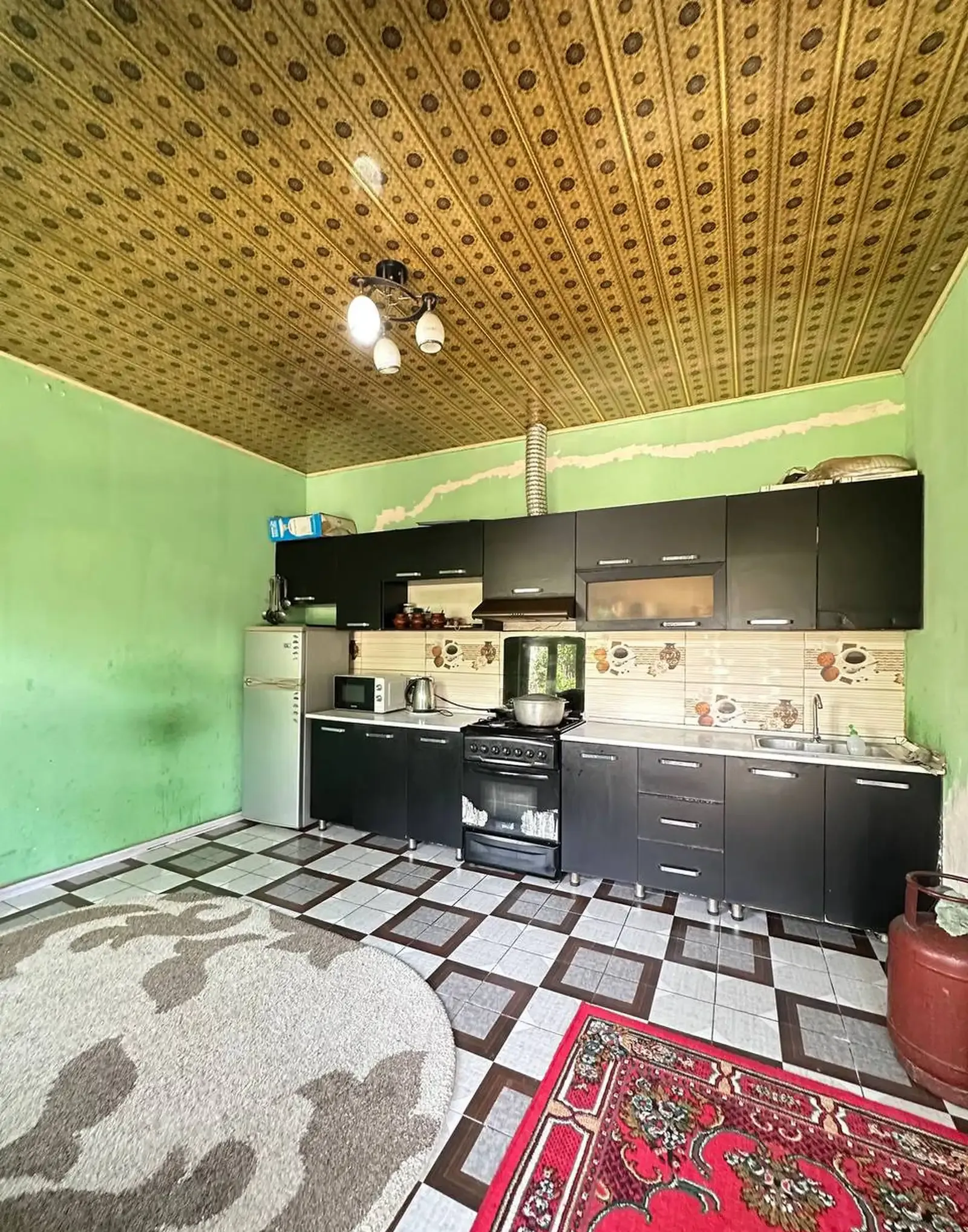 1 этажный, 6-комн. дом, 276 м², 5 соток, Сино