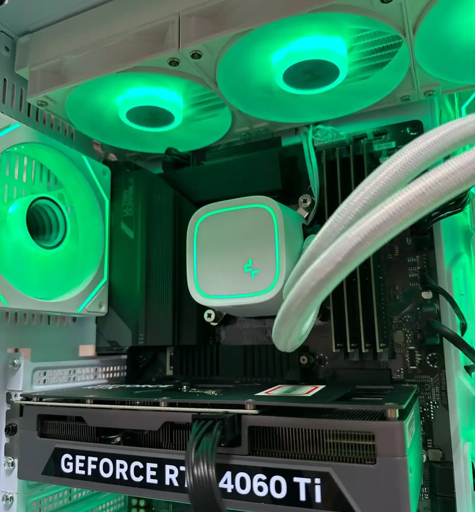 Системный блок Intel Core i7 14700KF / RTX 4070 / OZU 32GB / 1TB / 750W