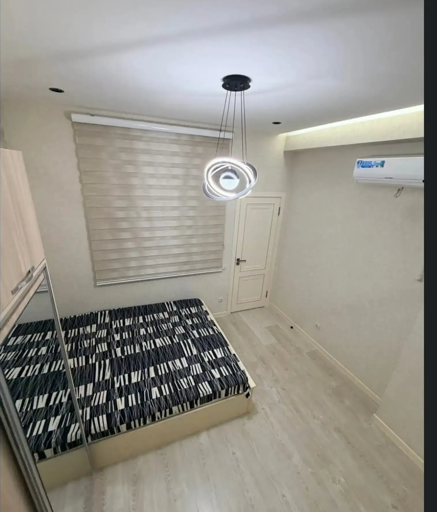 3-комн. квартира, 10 этаж, 105м², Сомони