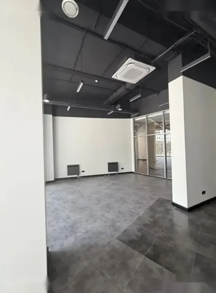 Помещение под свободное назначение, 120м², Сомони