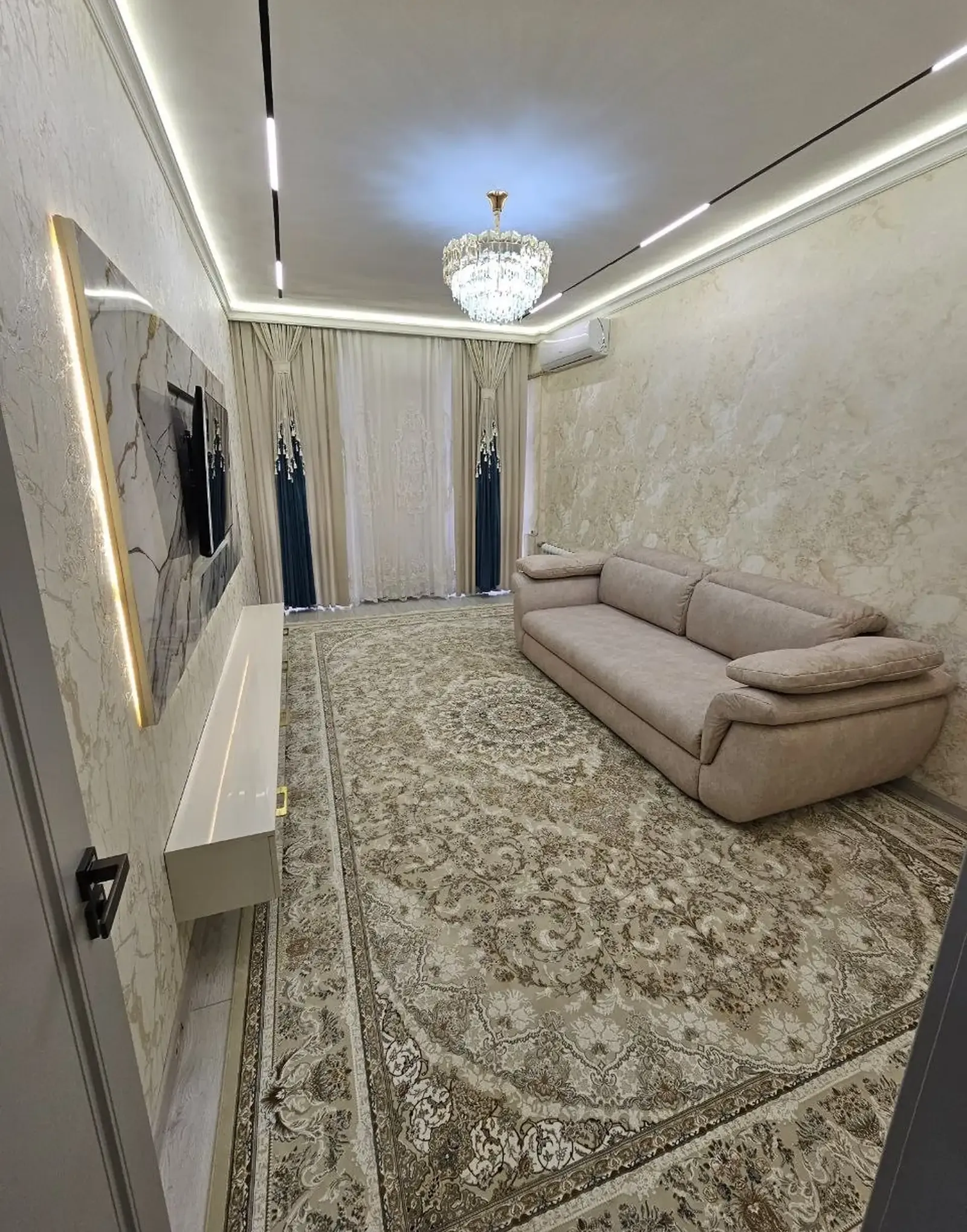 2-к квартира, 12 этаж, 60 м², Созидание, куч. Айни, Скорая
