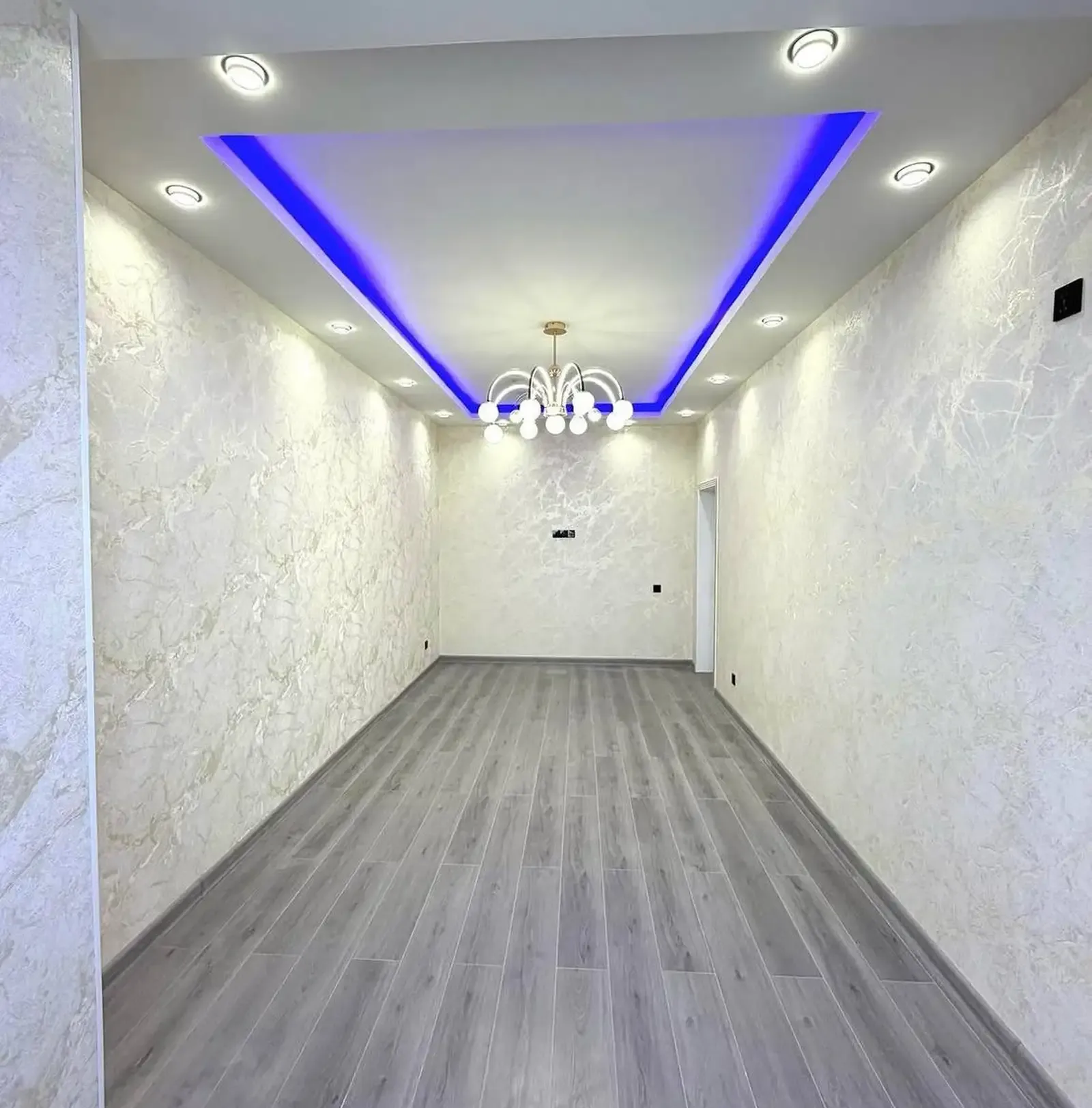 2-комн. квартира, 19 этаж, 79 м², Сино