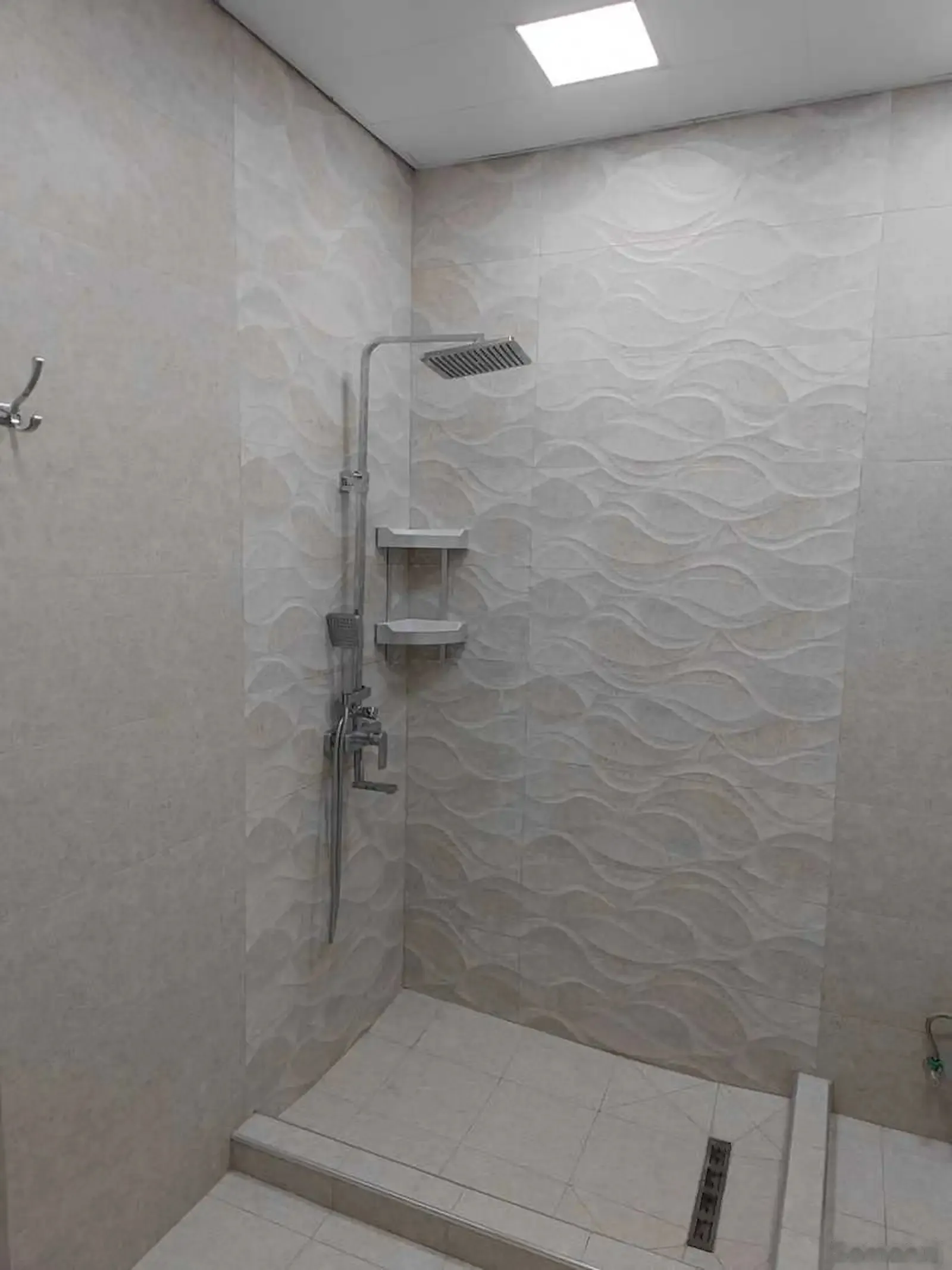 3-к квартира, 5 этаж, 80 м², Улица Айни доми Гелос