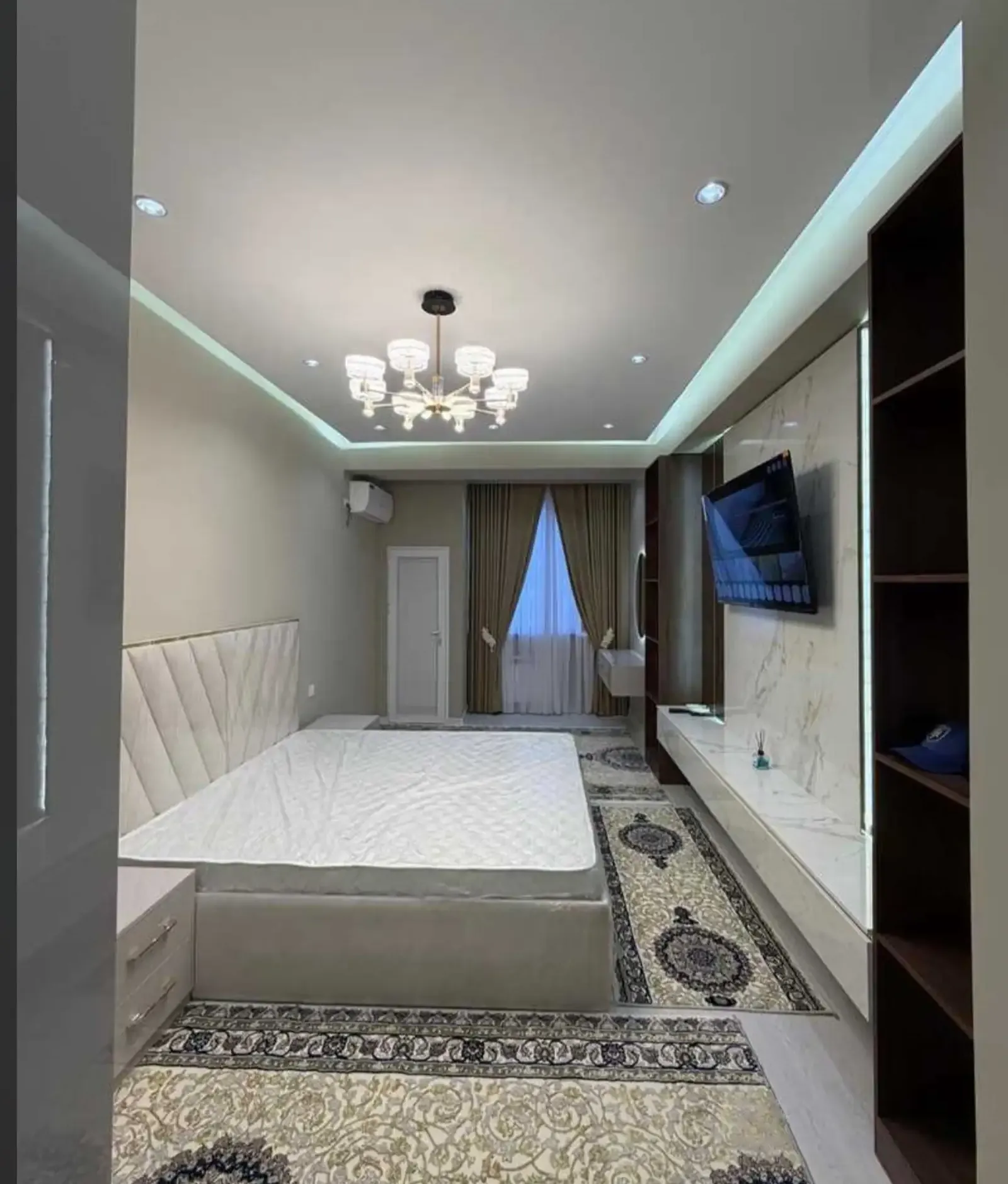 2-комн. квартира, 12 этаж, 68м², сино