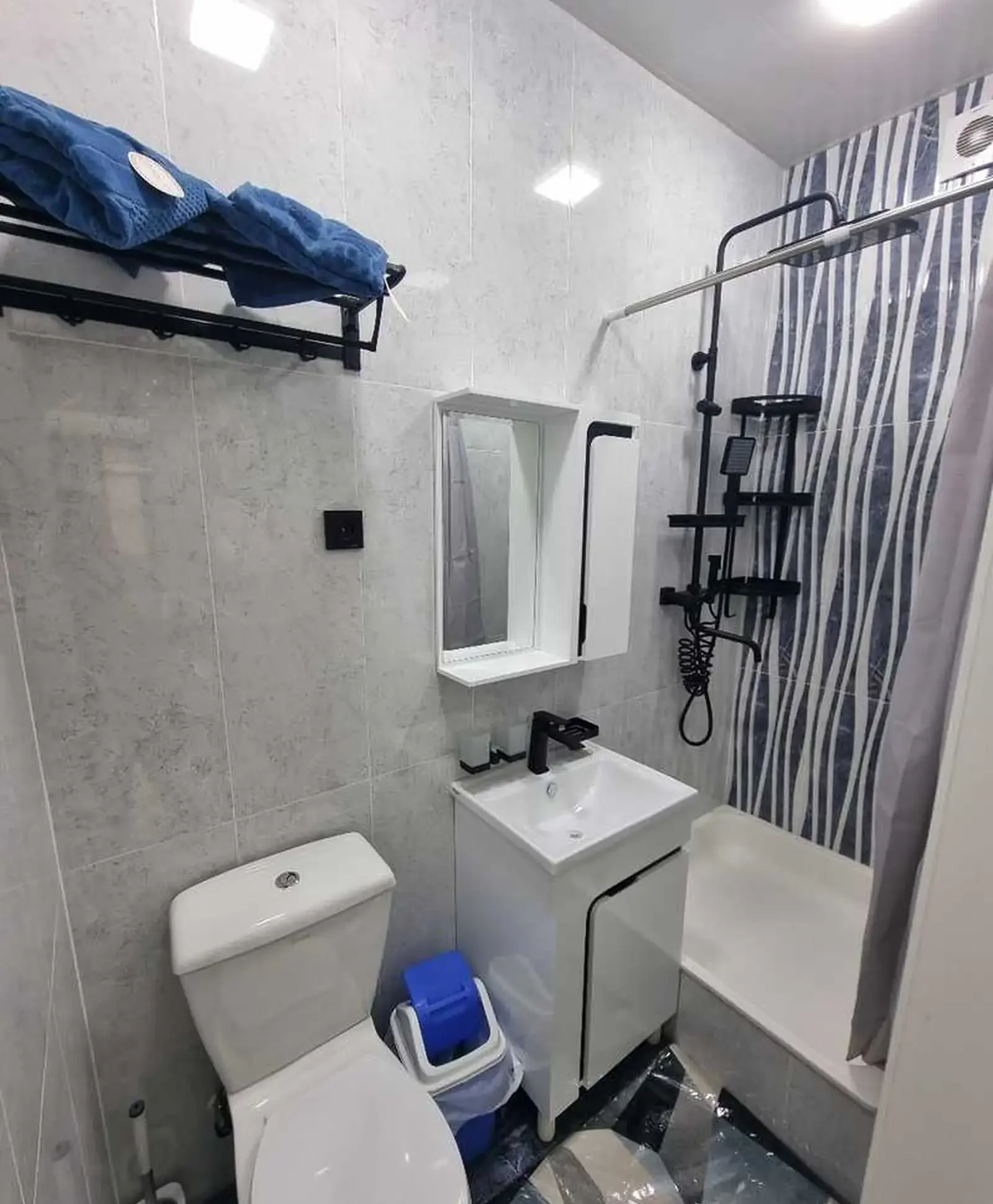 2-комн. квартира, 12 этаж, 92м², И. Сомони