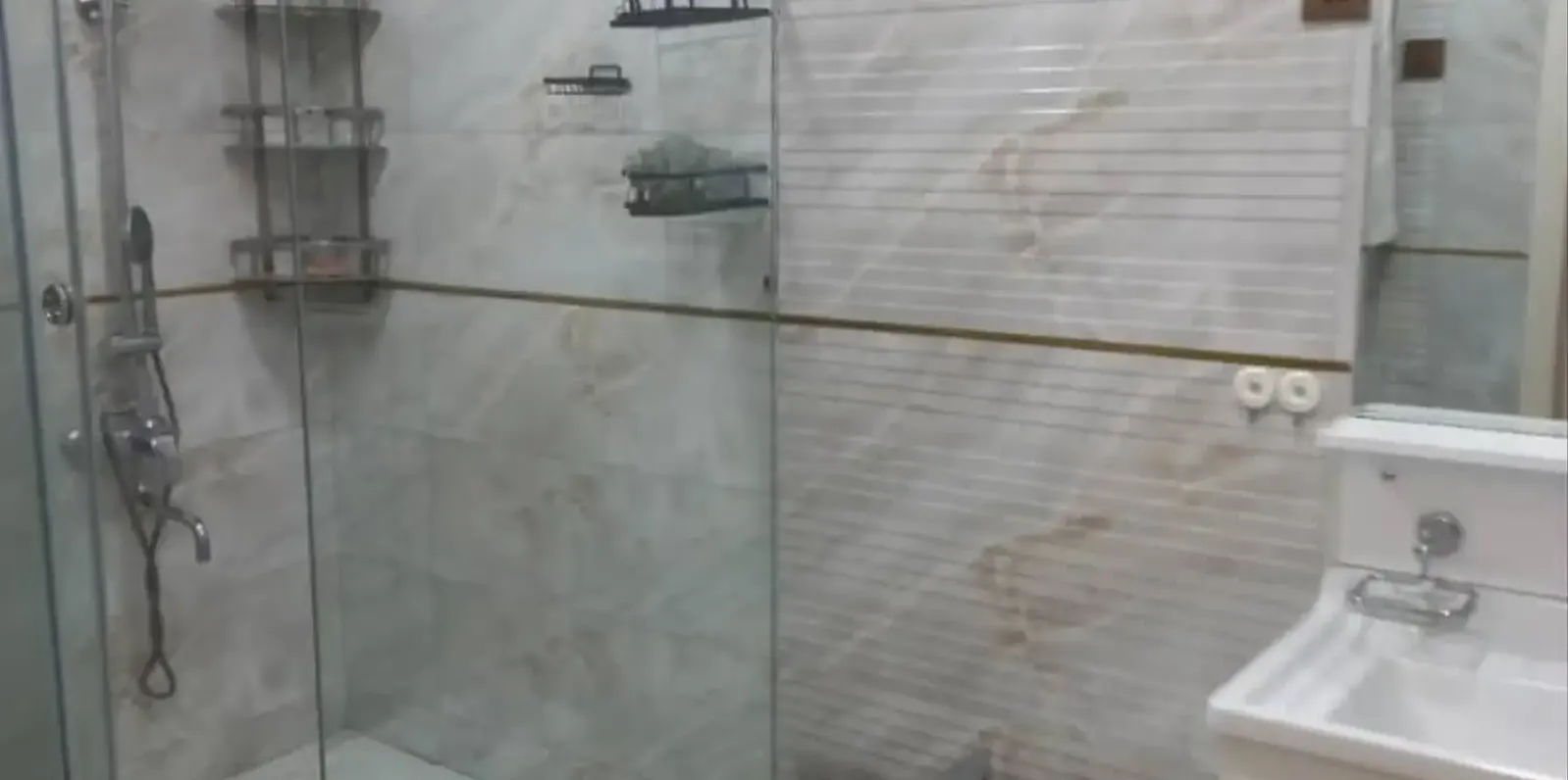 3-комн. квартира, 10 этаж, 120м², Шохмансур к С. Айни 50/51 А