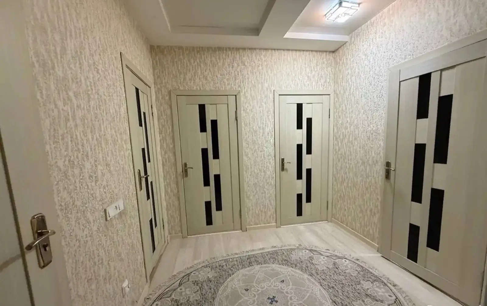 2-комн. квартира, 8 этаж, 52 м², 33мкр, пушти китайская стена