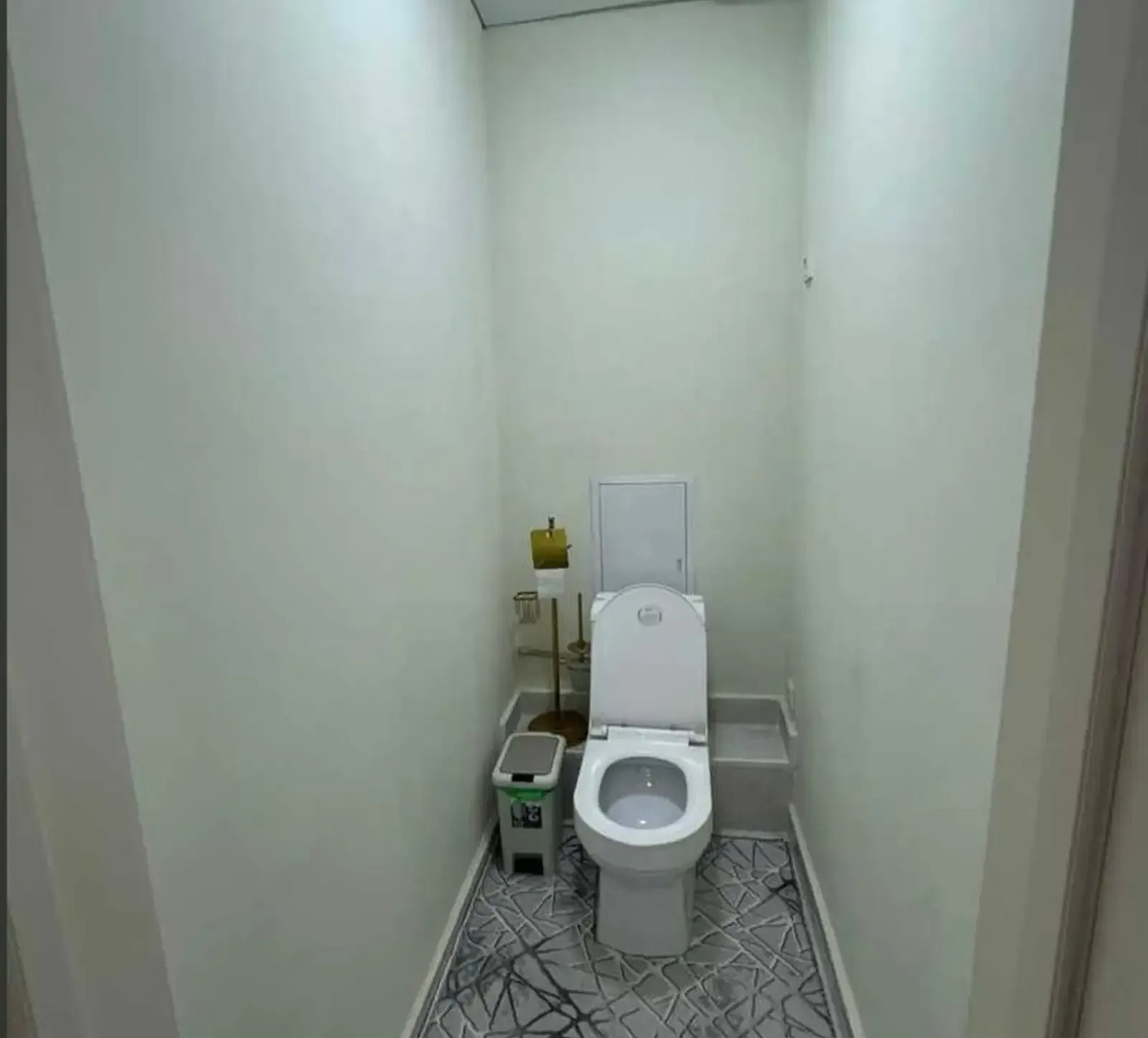 2-к квартира, 8 этаж, 74 м², Шохмансур